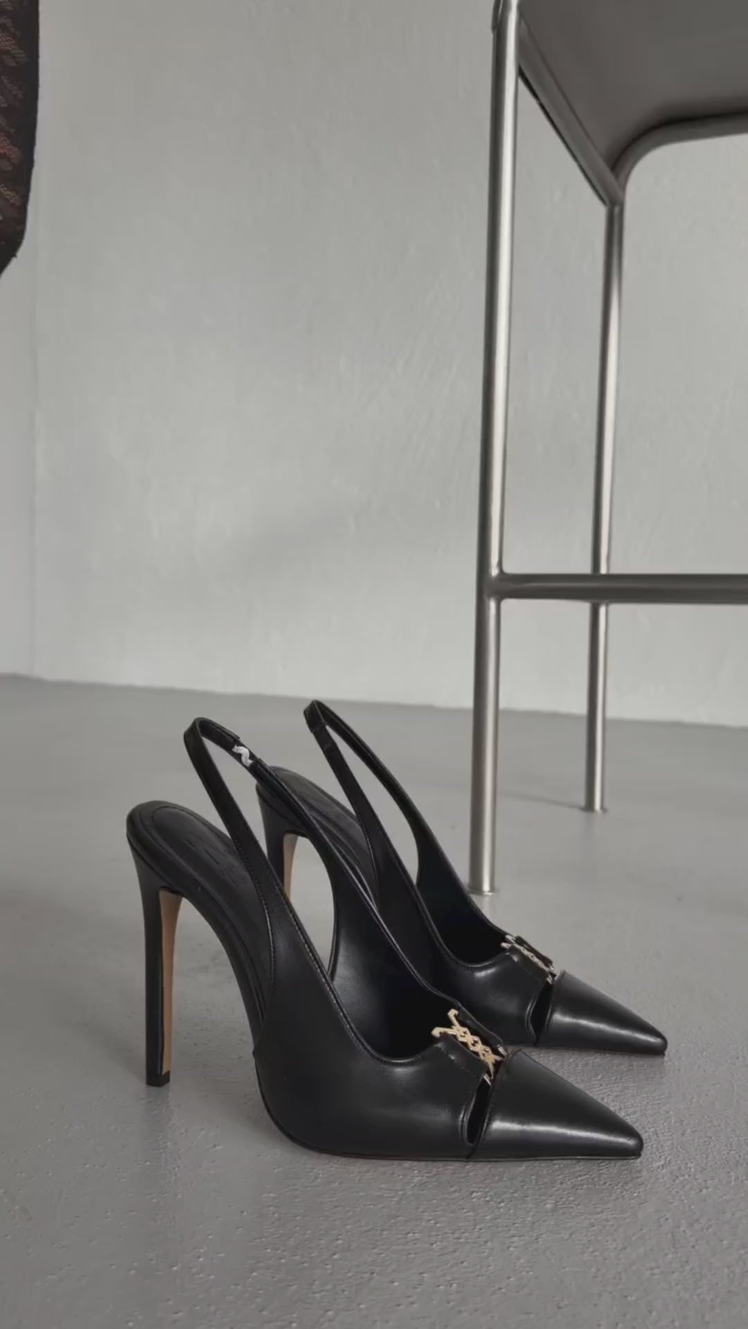 Idyll Signature Chain Slingback Stiletto Pump