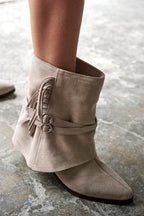 Sierra Bleu Signature Look – Denim Corset Set & Craft Real Suede Beige Boots Bundle