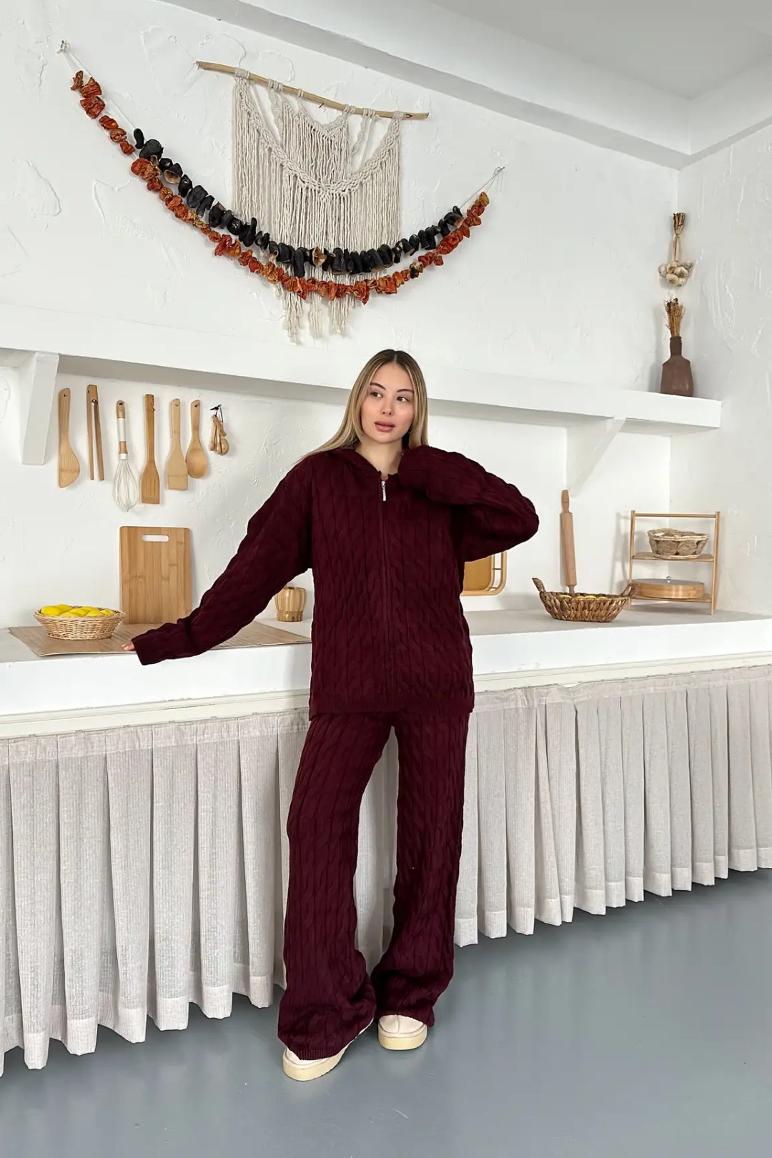 Briar Cable Knit Hooded Two-Piece Set – Light Brown