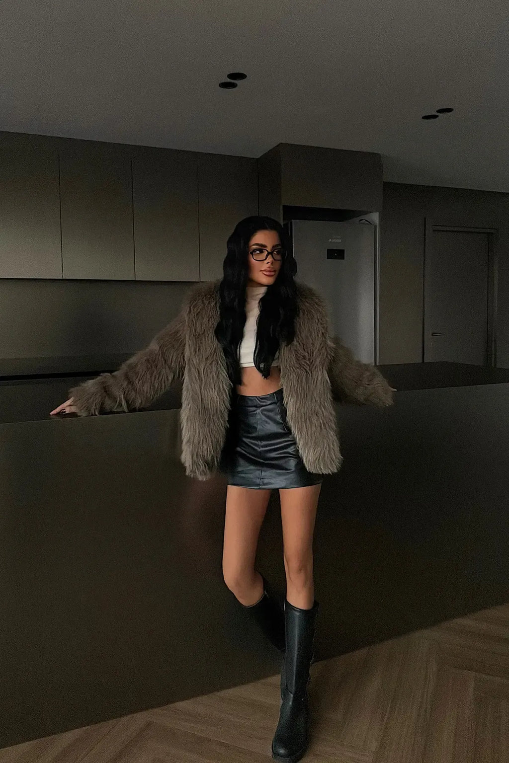 Rufina Luxe Faux Fur Jacket – Bitter Brown
