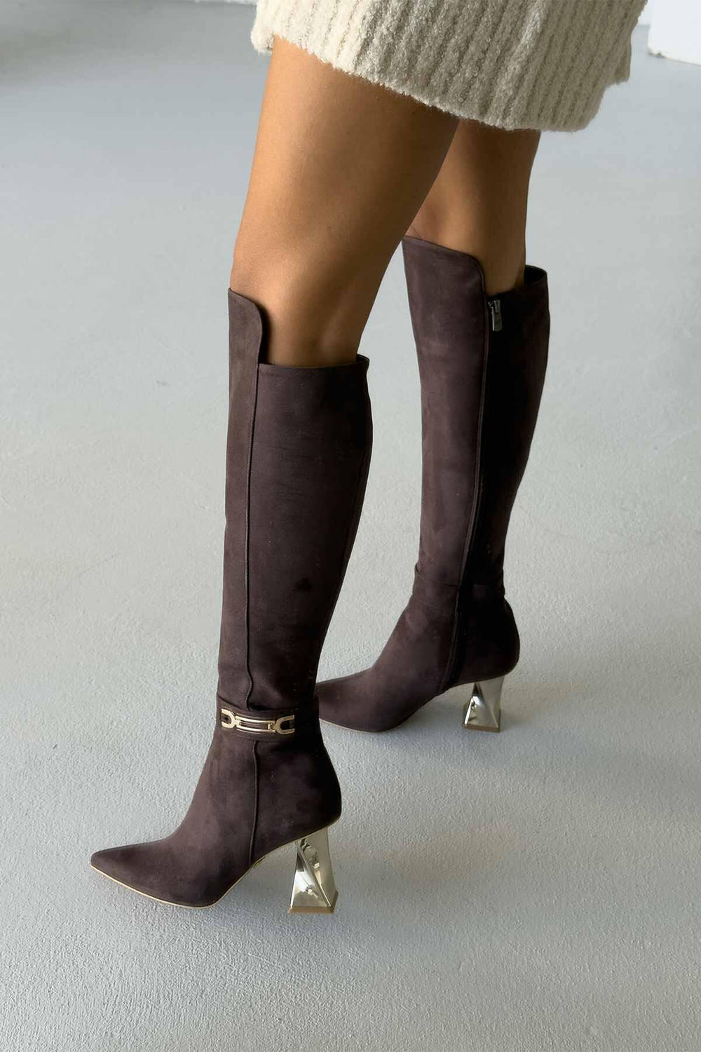 Norevia Buckle-Detail Knee-High Boots – Brown