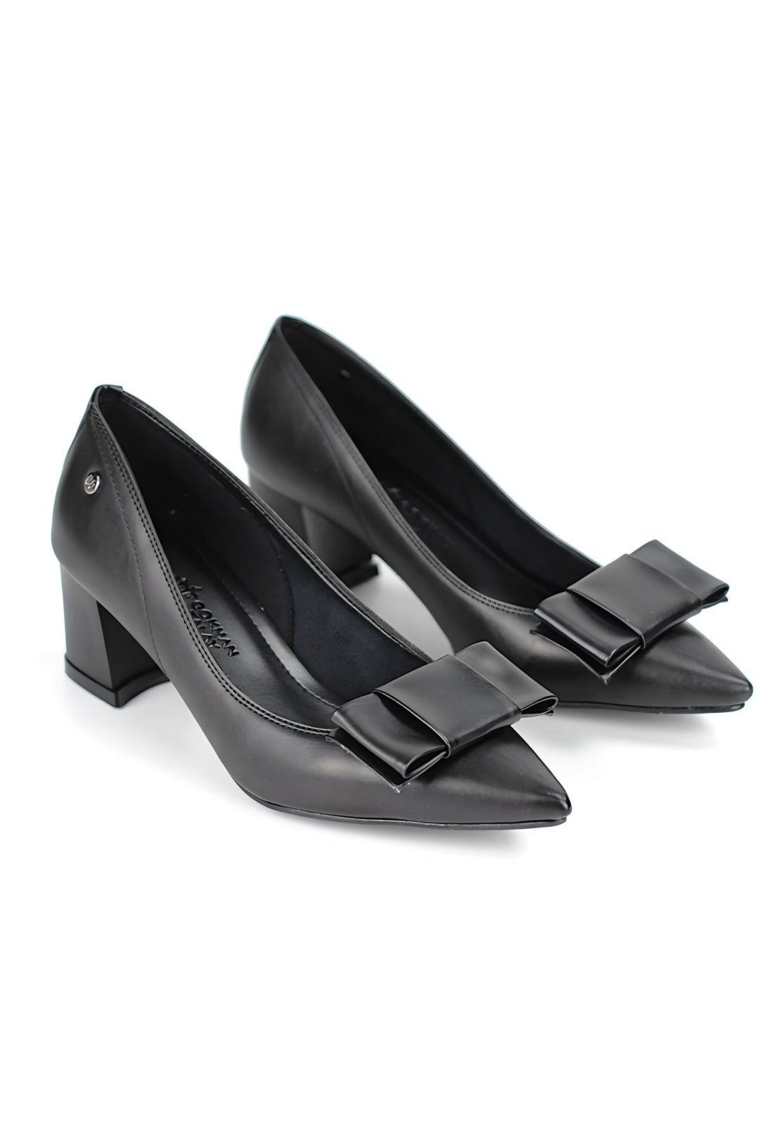 Benedita Esnek Yumuşak Kaymaz Taban (4 cm) Köşe Fiyonklu Kadın Kalın Topuklu Ayakkabı – Siyah Cilt