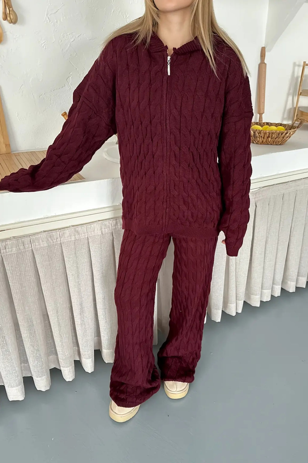 Briar Cable Knit Hooded Two-Piece Set – Light Brown