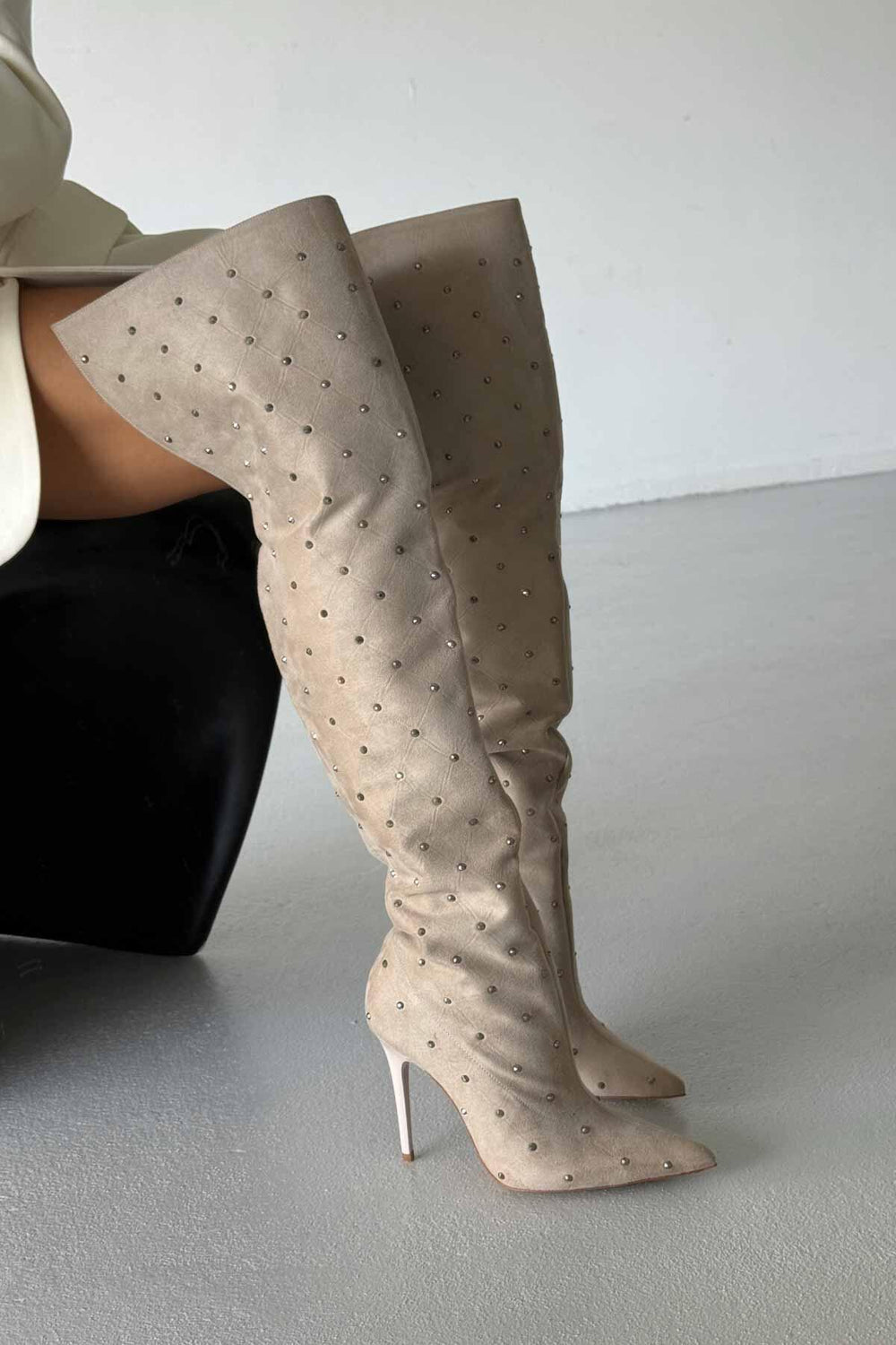 Zavielle Over-the-Knee Stiletto Boots – Metallic Silver