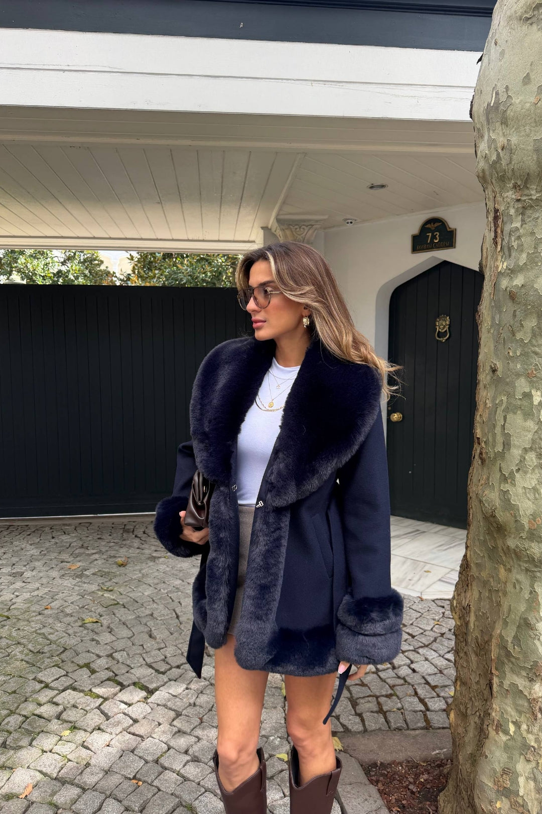 Maelis Faux Fur Trim Belted Coat – Navy