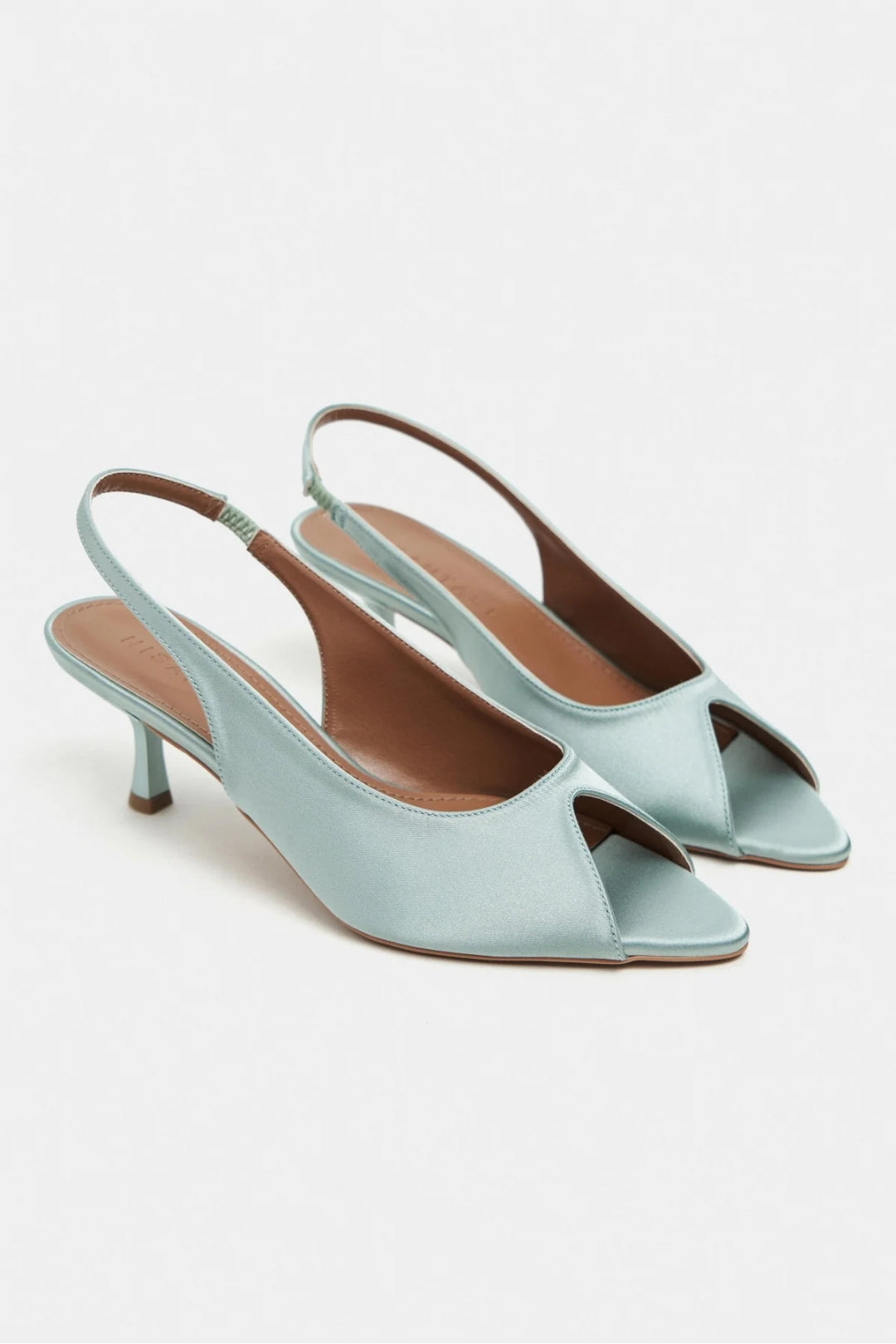 Aurelia Satin Peep-Toe Slingback Kitten Heels – Salmon Satin