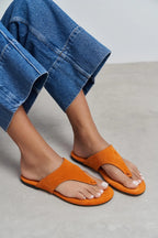 Ravello Handcrafted Genuine Leather Toe-Ring Sandals — Red Suede