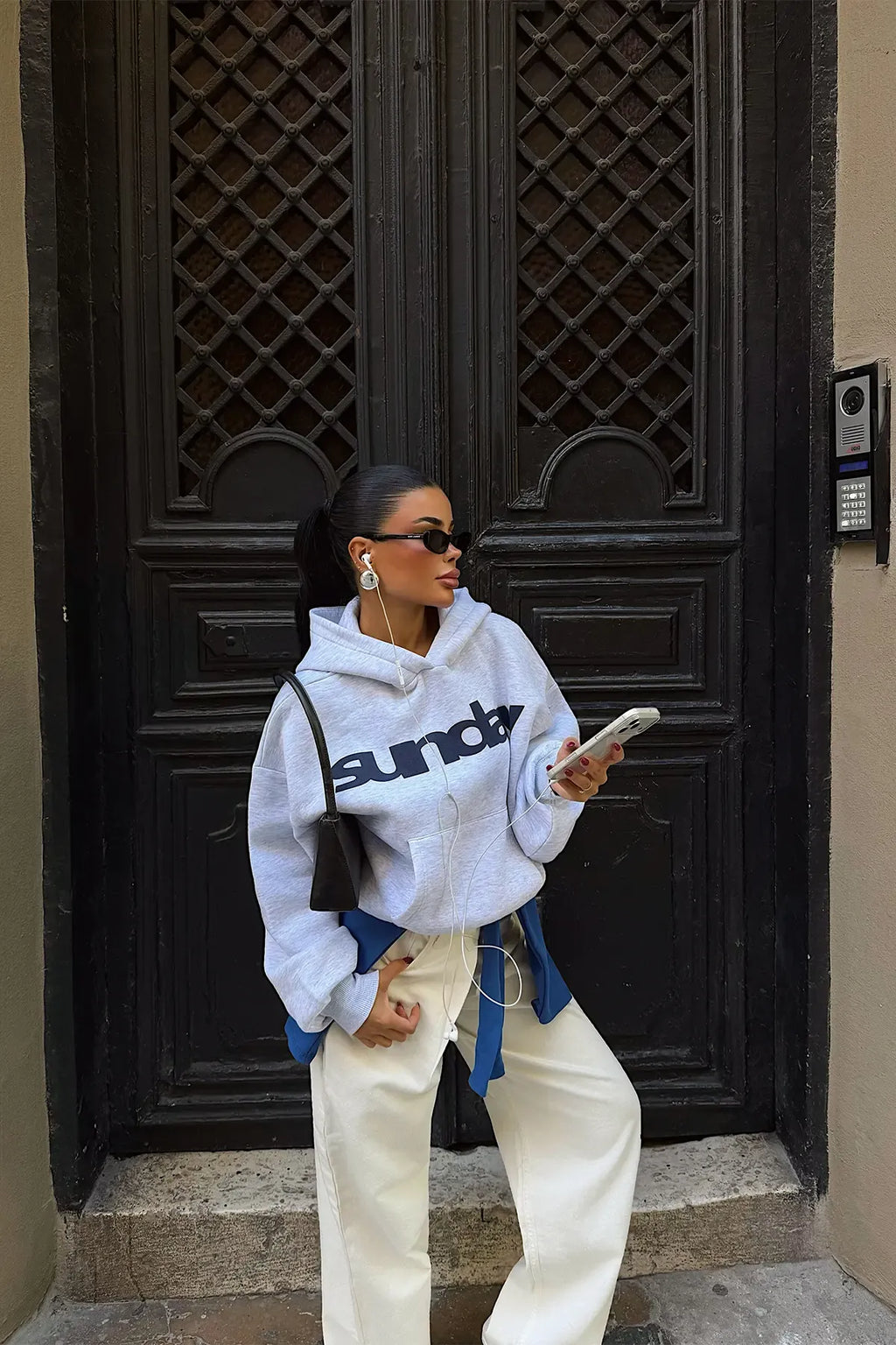 Offday Graphic Hoodie – Grey