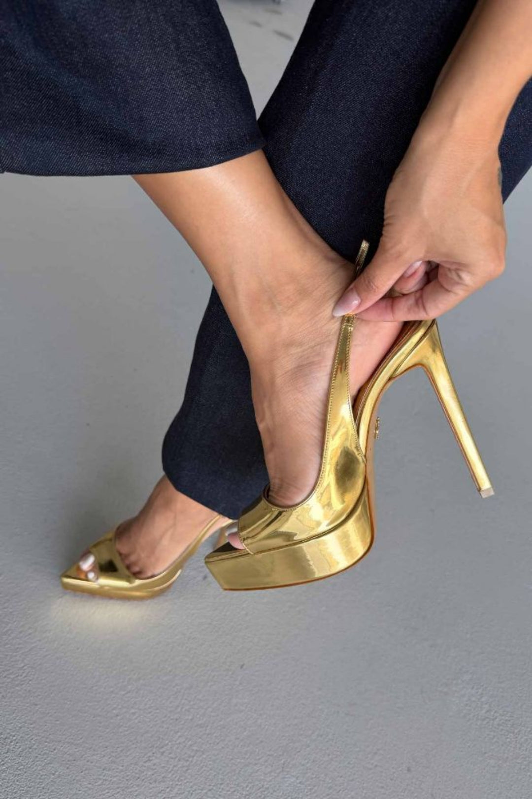 Heimdall Toka Detaylı 13 CM Platform Stiletto - Siyah