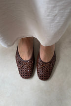 Elegant Women's Ballet Flats with Knitted Bow Detail - Black