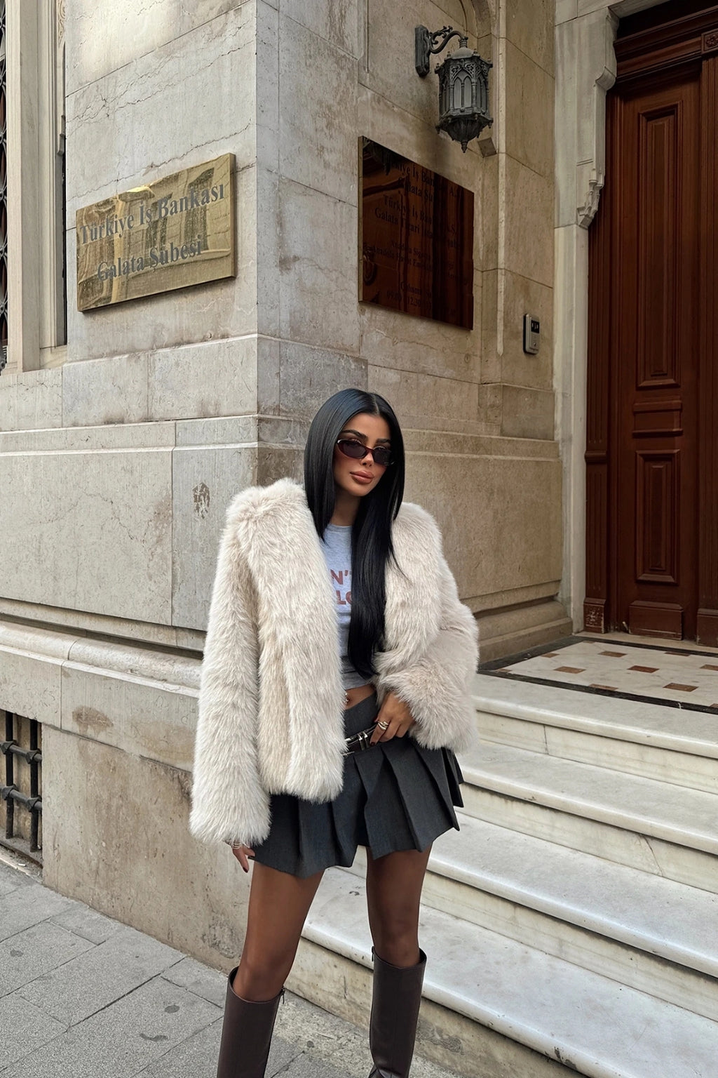 Rufina Luxe Faux Fur Jacket – Cream