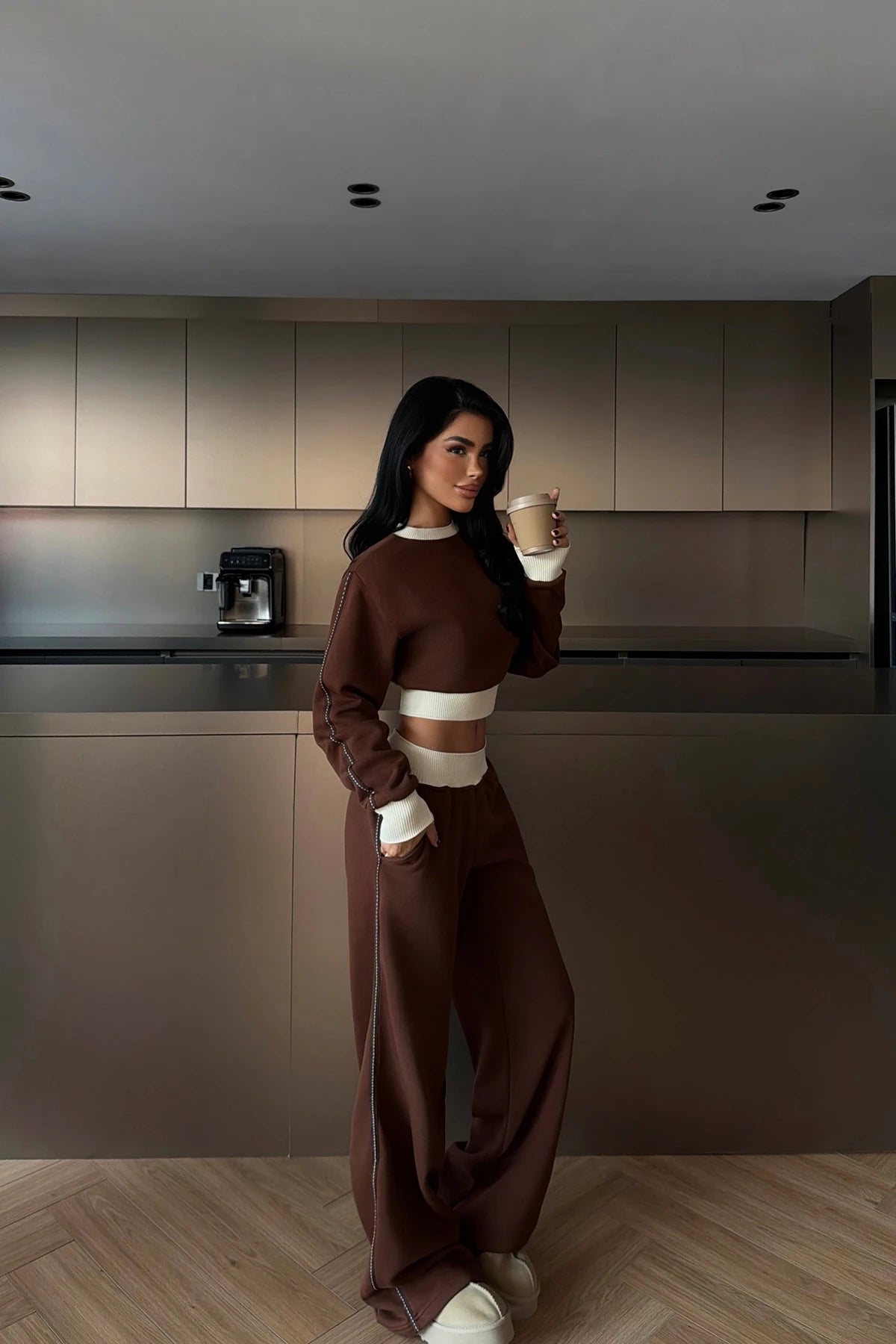 Clause Contrast Trim Fleece Tracksuit Set – Brown