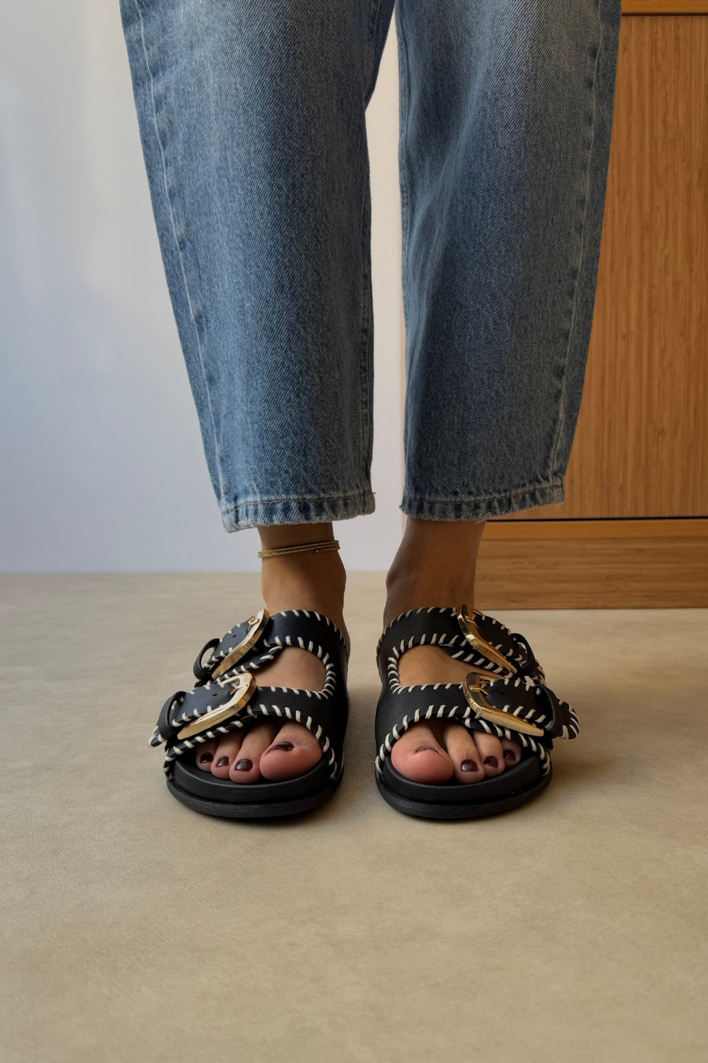 Women's Double Buckle Slippers with Contrast Stitching - Black