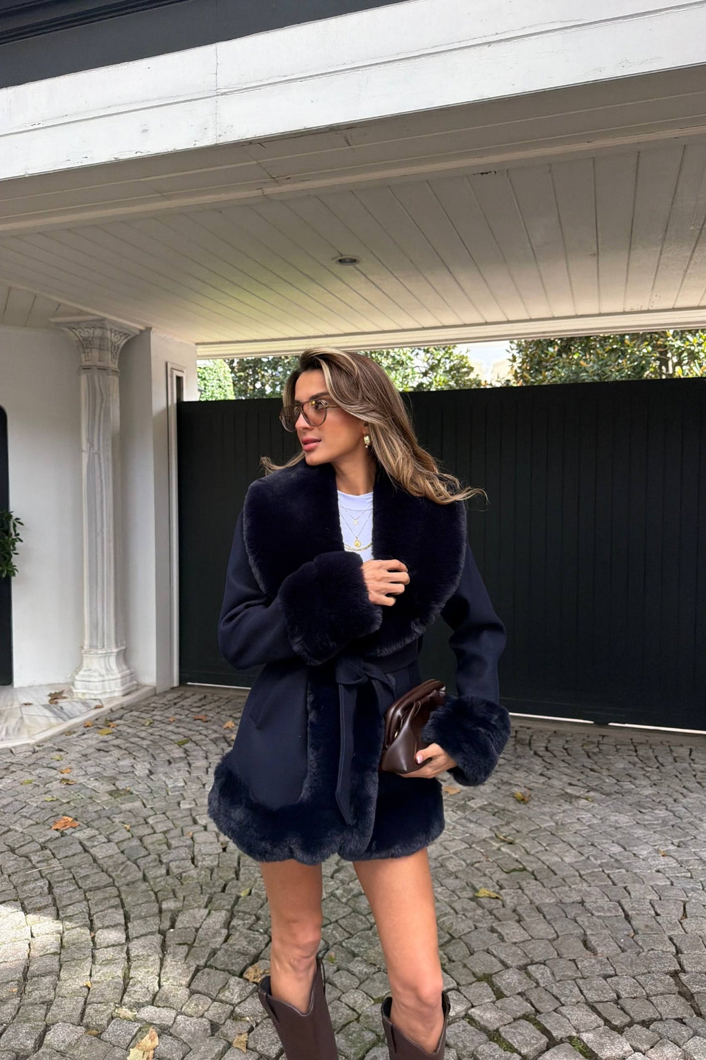 Maelis Faux Fur Trim Belted Coat – Navy