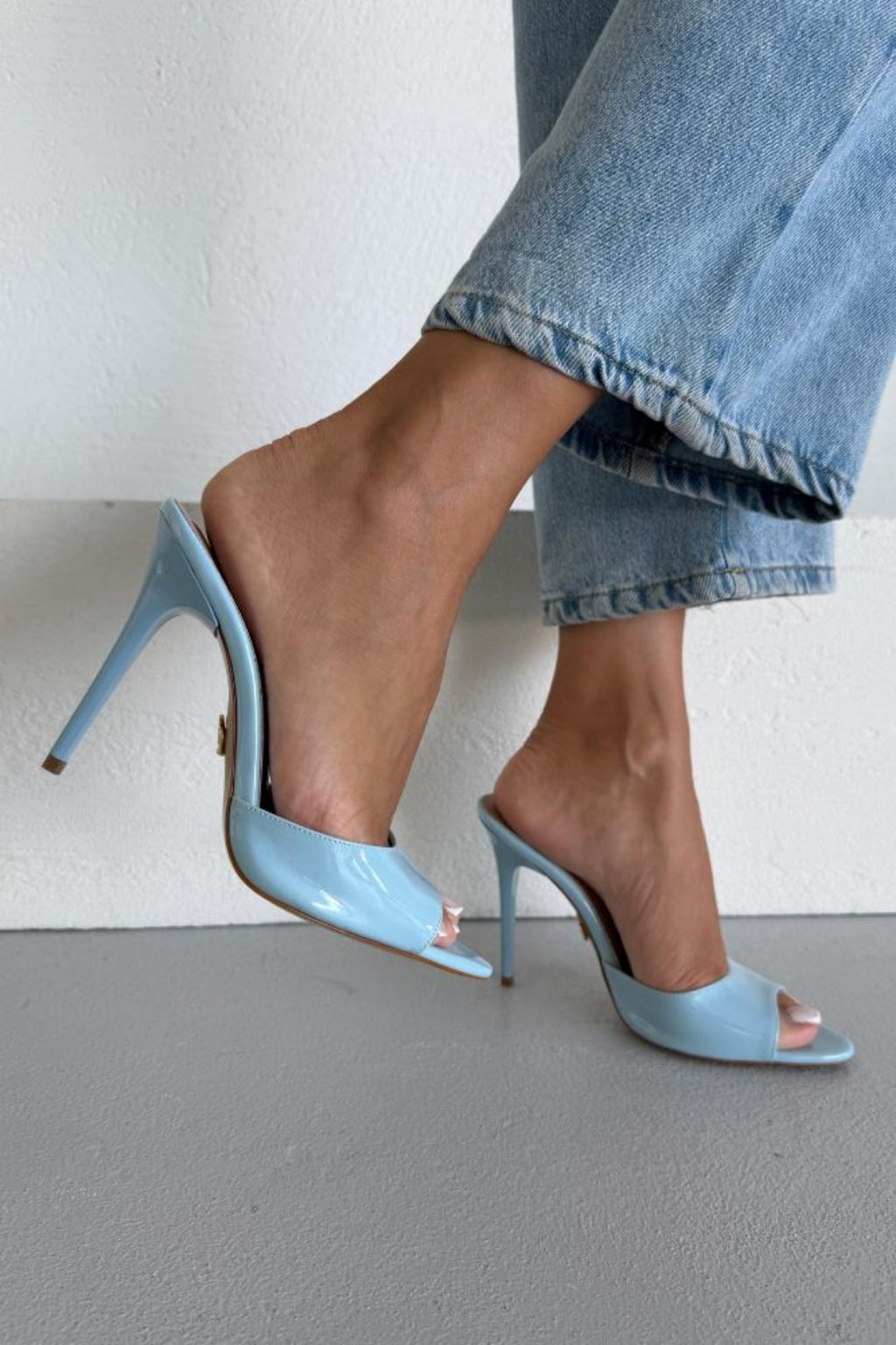 Hailey Patent Leather Stiletto Slide Sandals – 10 CM Heel | White