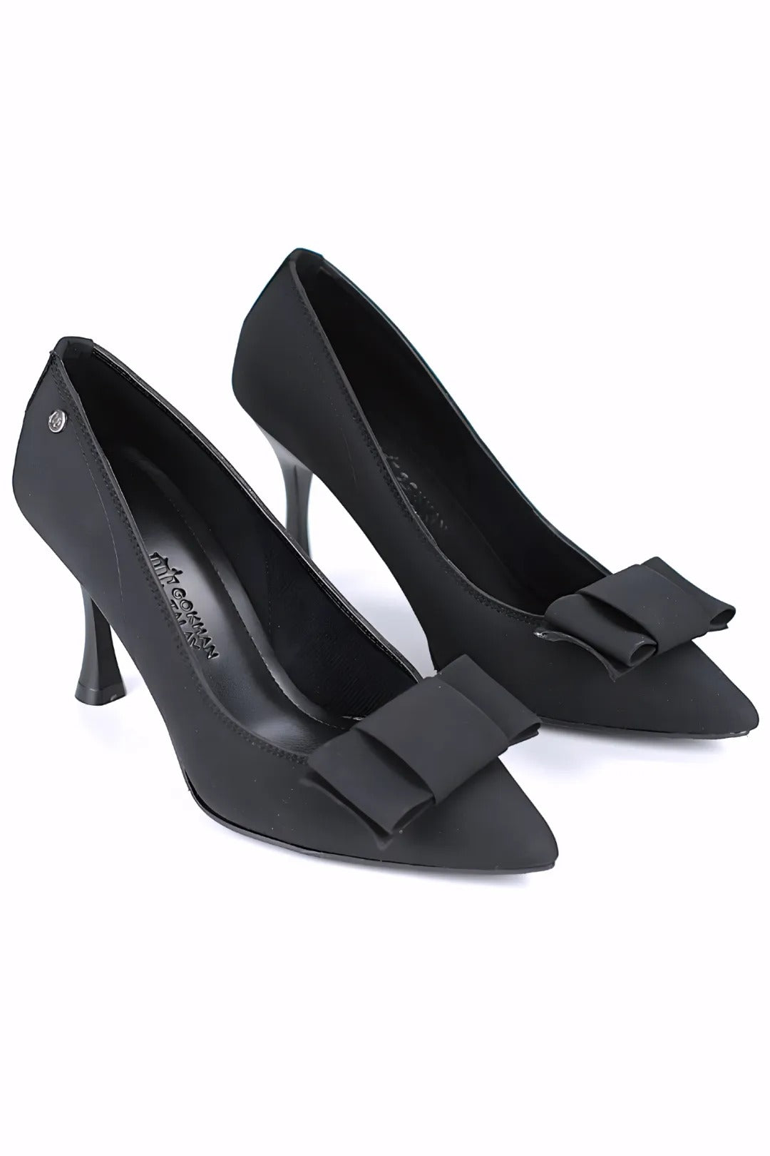 Polina Esnek Yumuşak Kaymaz Taban (8 cm) Siyah Rugan Köşe Fiyonk Kadın Topuklu Ayakkabı – Siyah Süet