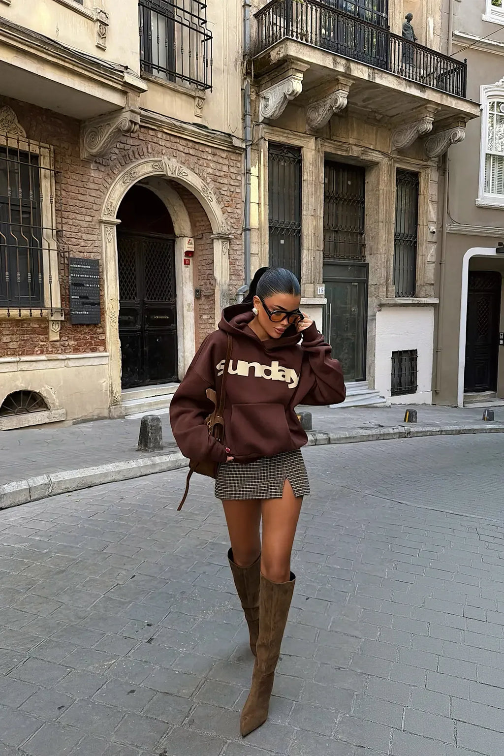 Offday Graphic Hoodie – Grey