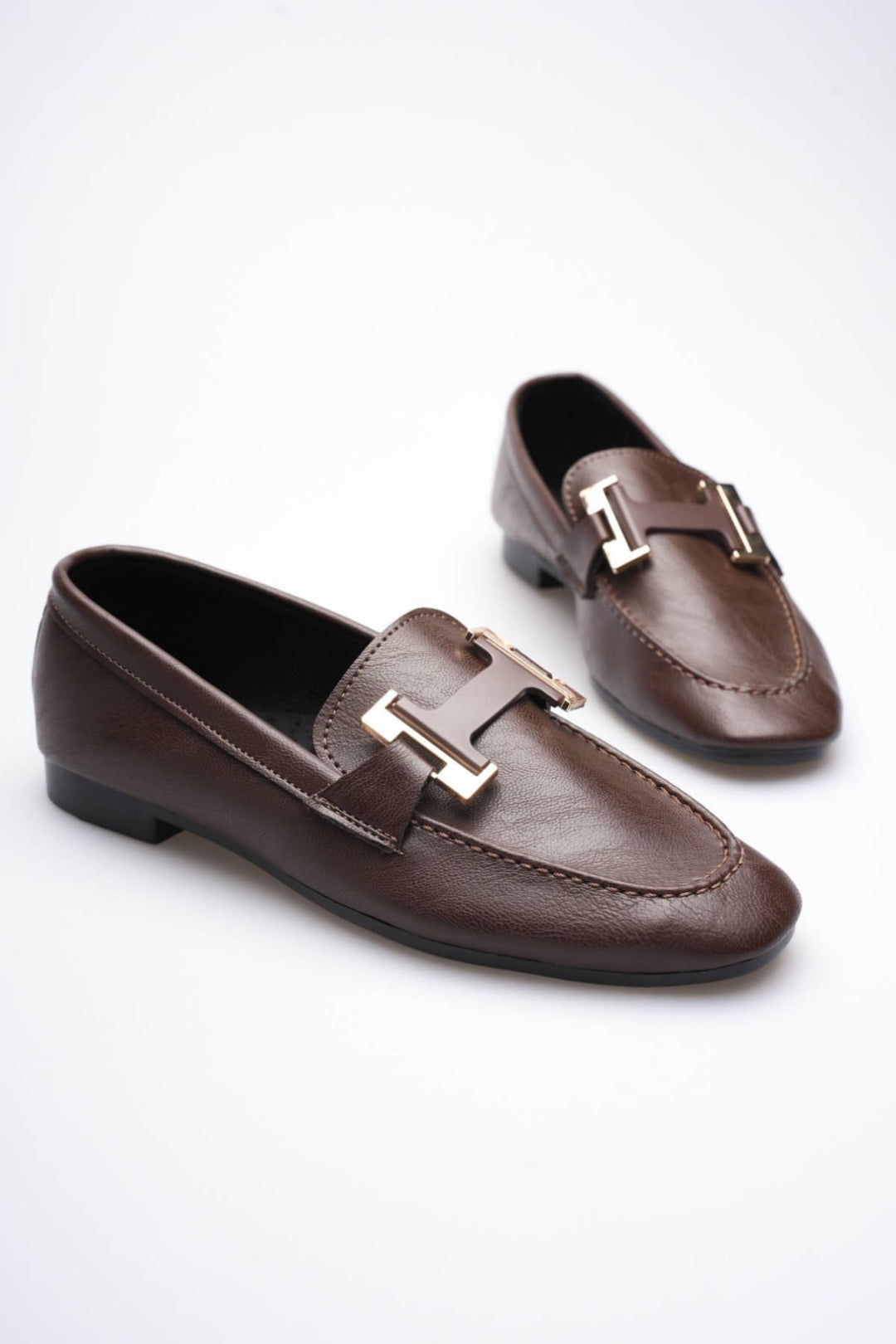 Acı Kahve Tokalı Kadın Loafer – Düz Taban Günlük Şık Ayakkabı