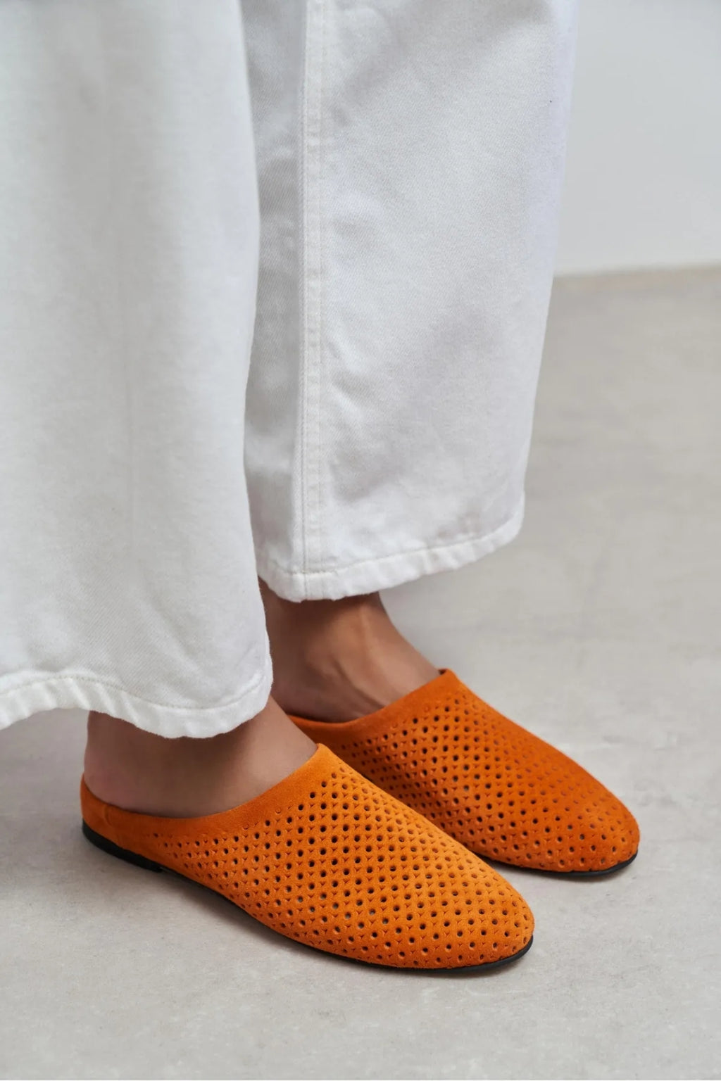 Liguria – Handmade Genuine Leather Flat Slide Sandals