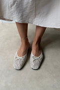 Elegant Women's Ballet Slipper with Knitted Bow Detail - Beige
