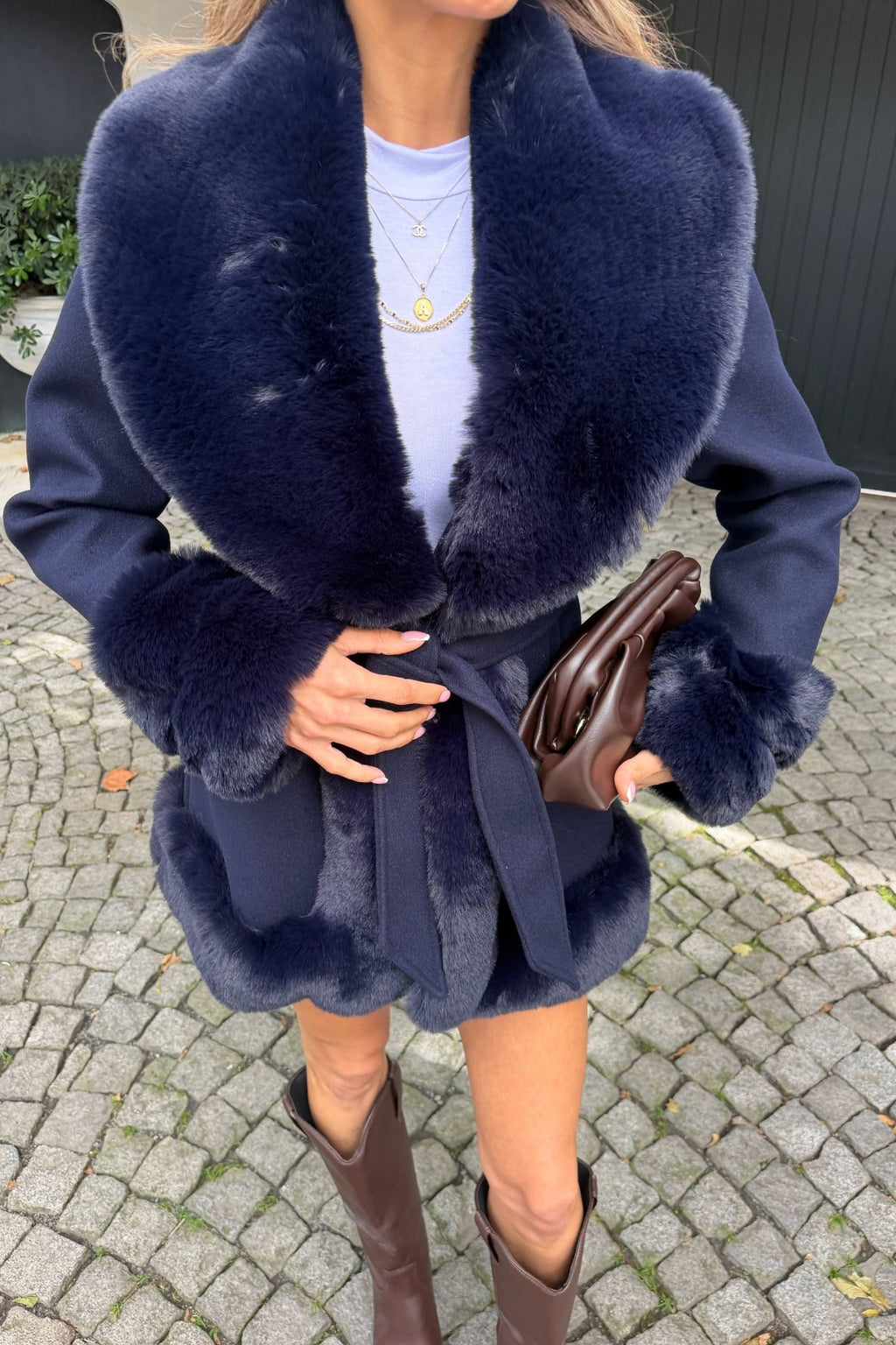 Maelis Faux Fur Trim Belted Coat – Navy