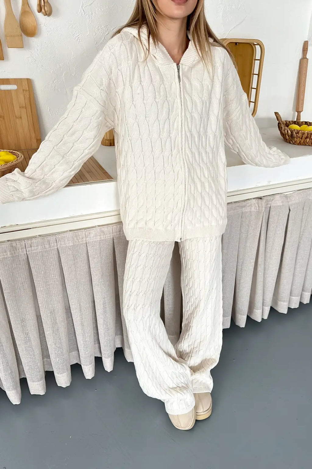 Briar Cable Knit Hooded Two-Piece Set – Light Brown
