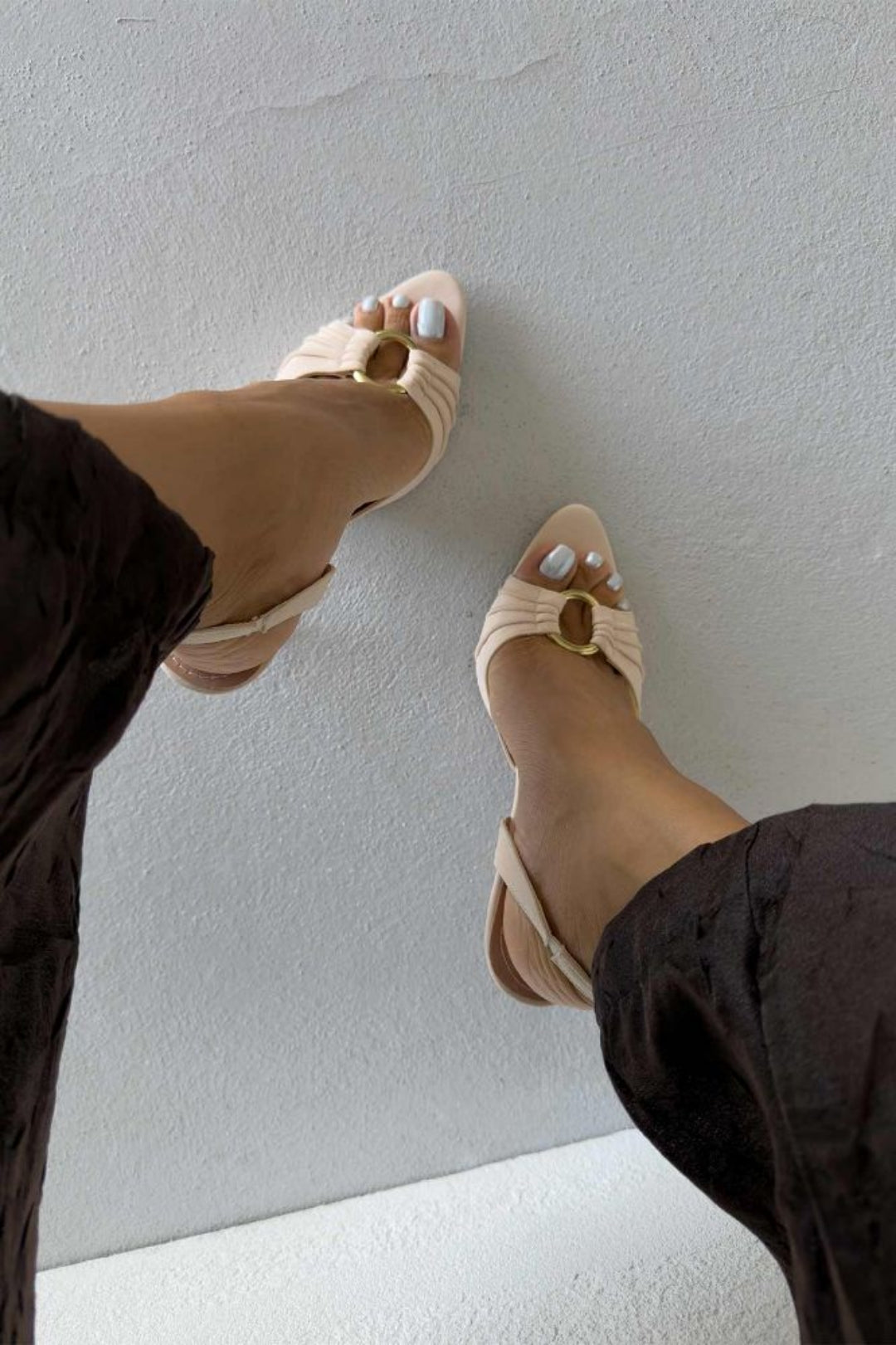 Rome – Gold Ring Detail Satin Heels – Cream