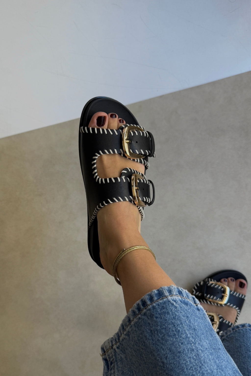 Women's Double Buckle Slippers with Contrast Stitching - Black