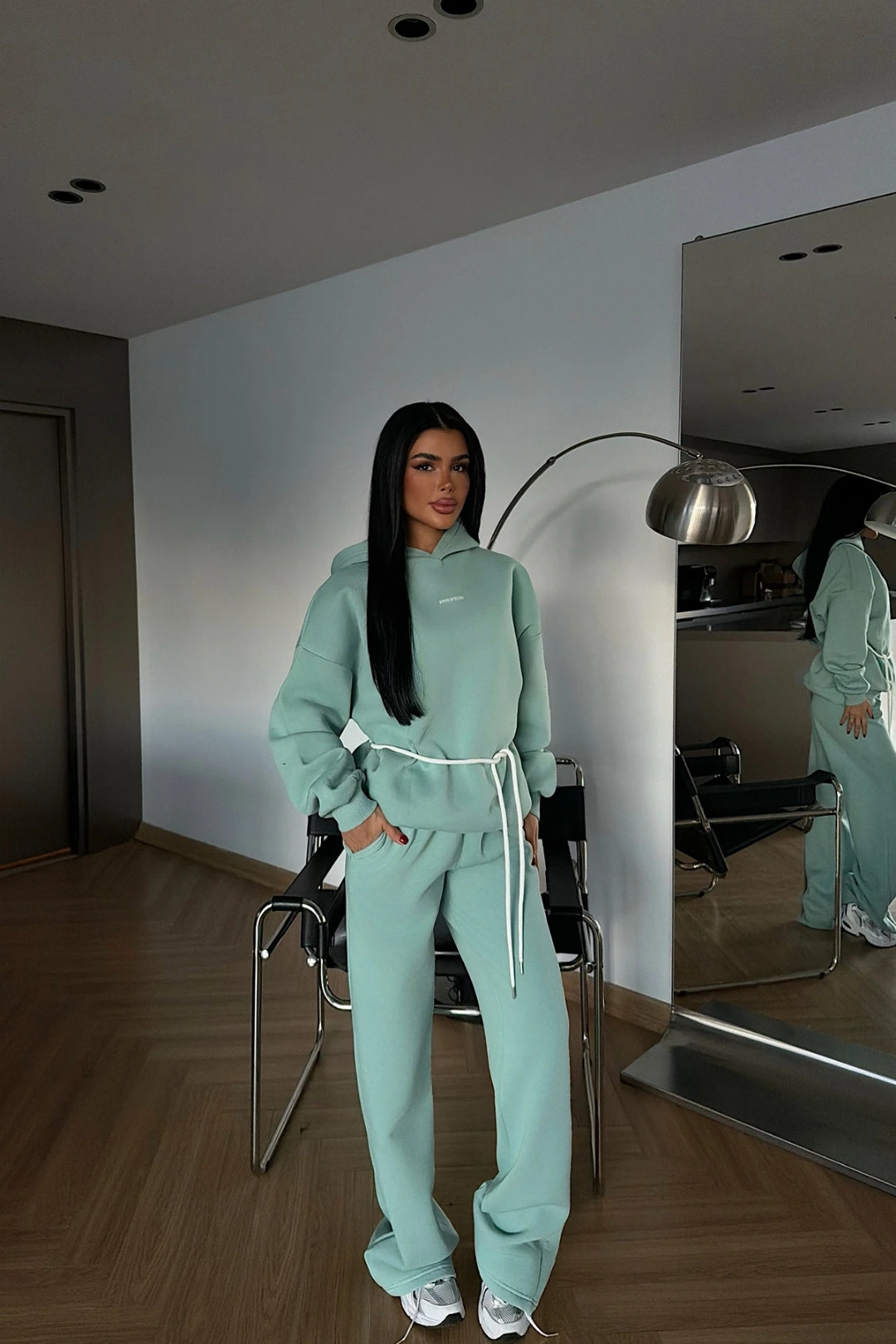 Cavielle Contrast-Tie Hoodie & Wide-Leg Tracksuit Set – Aqua