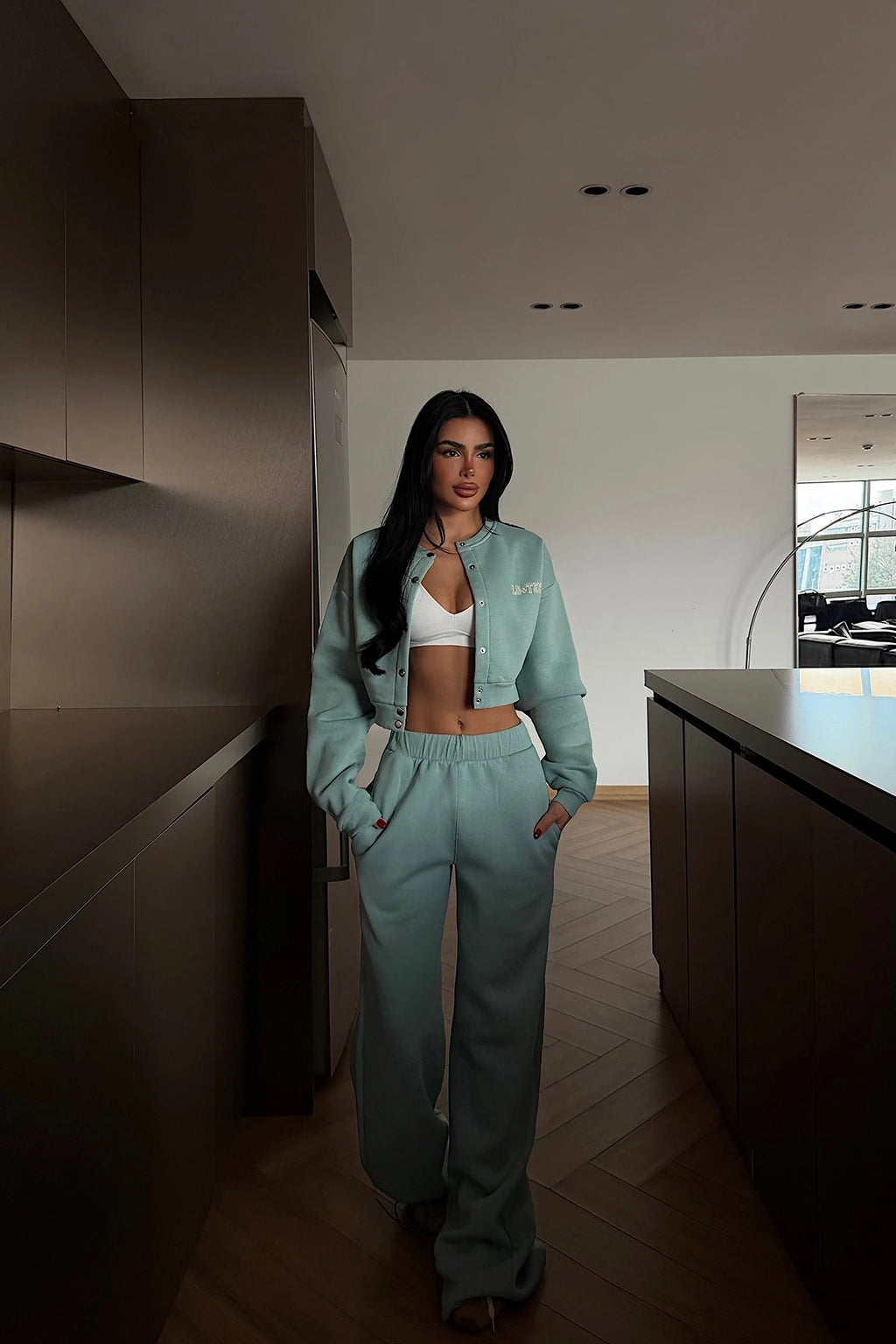 Riven Cropped Button-Up Tracksuit – Aqua
