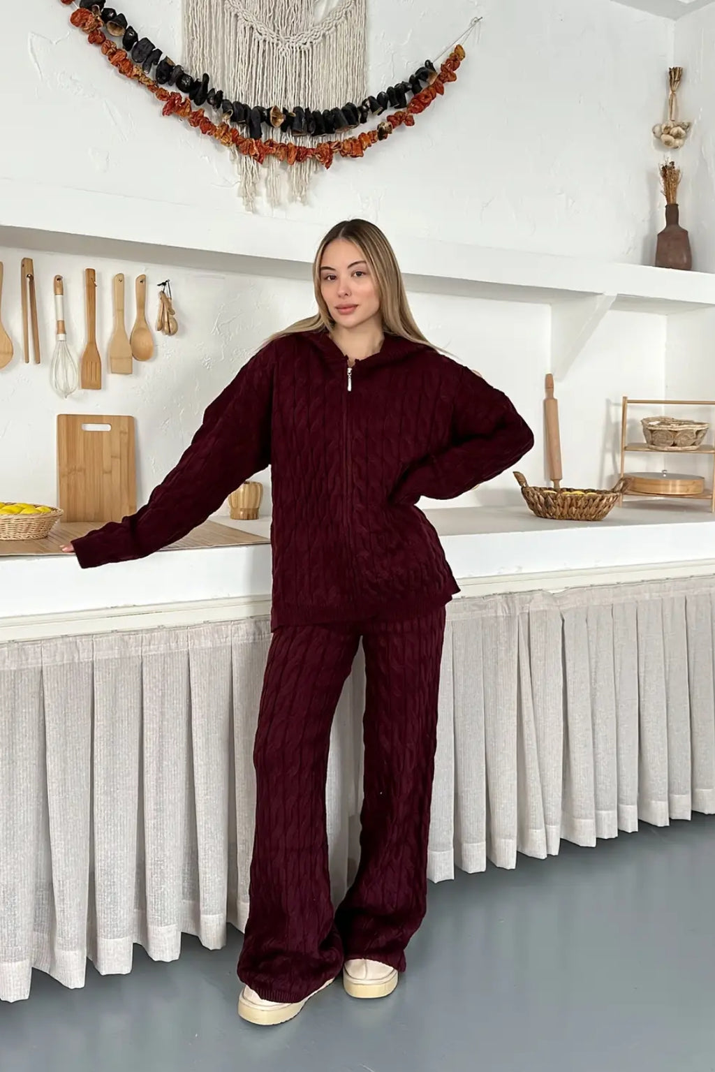 Briar Cable Knit Hooded Two-Piece Set – Light Brown