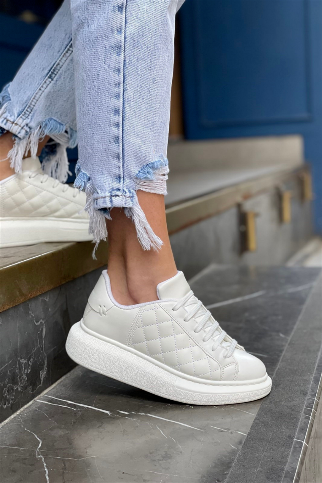 Waffle Sole Kapitone Kadın Sneaker Serisi - Siyah