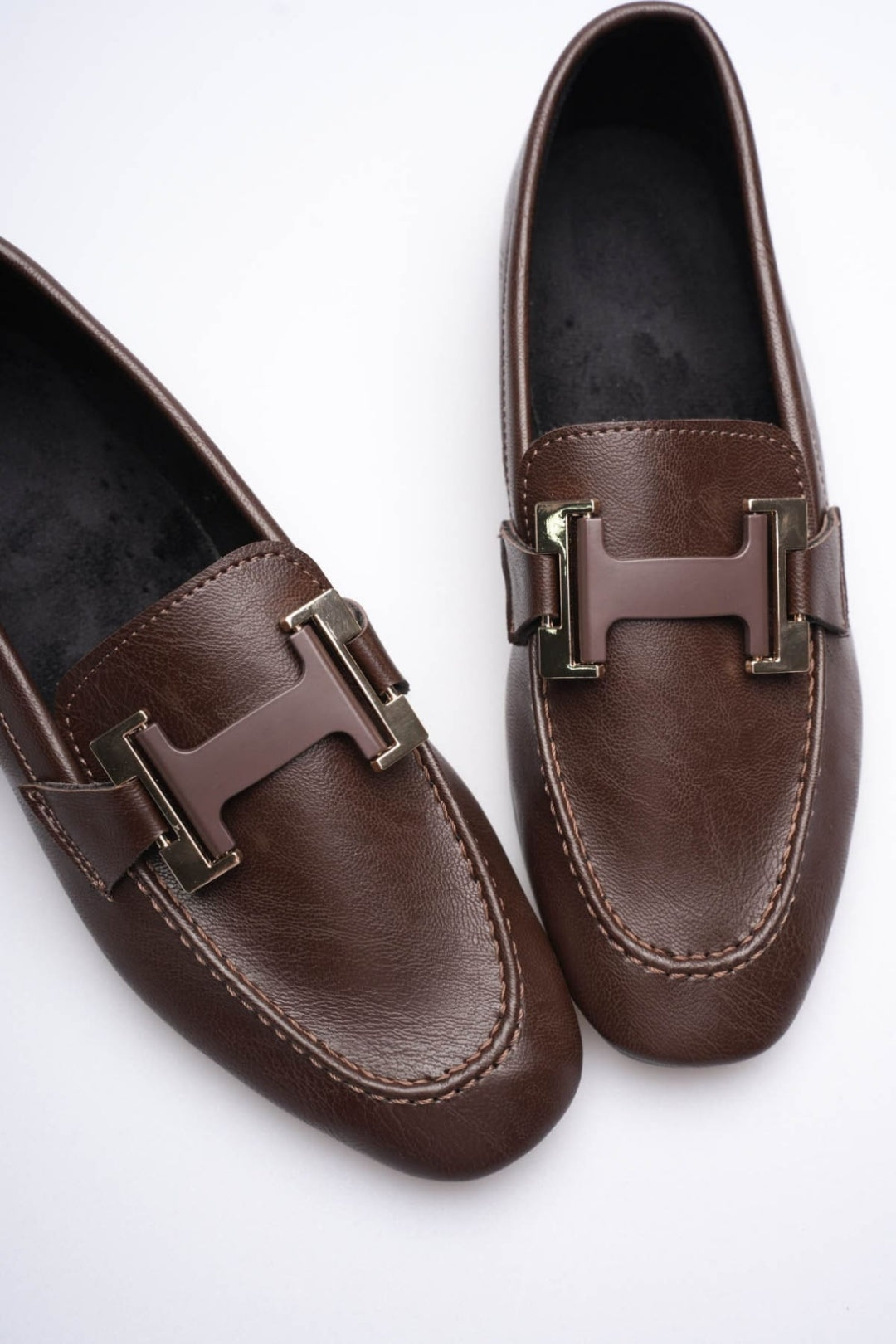 Acı Kahve Tokalı Kadın Loafer – Düz Taban Günlük Şık Ayakkabı