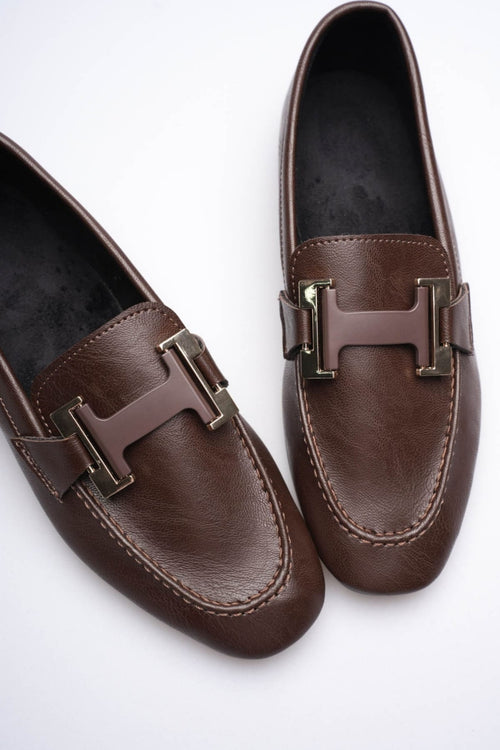 Acı Kahve Tokalı Kadın Loafer – Düz Taban Günlük Şık Ayakkabı