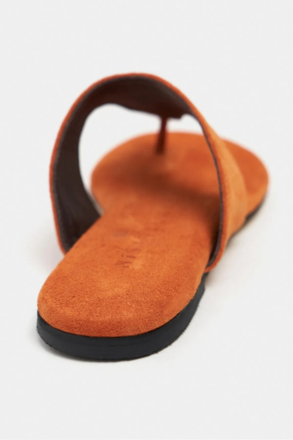 Ravello Handcrafted Genuine Leather Toe-Ring Sandals — Red Suede