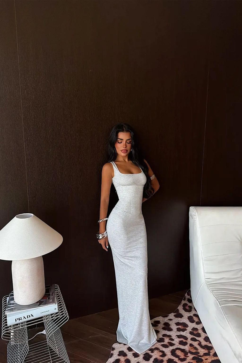 Nivellea Sculpted Corset Maxi Dress – Light Grey