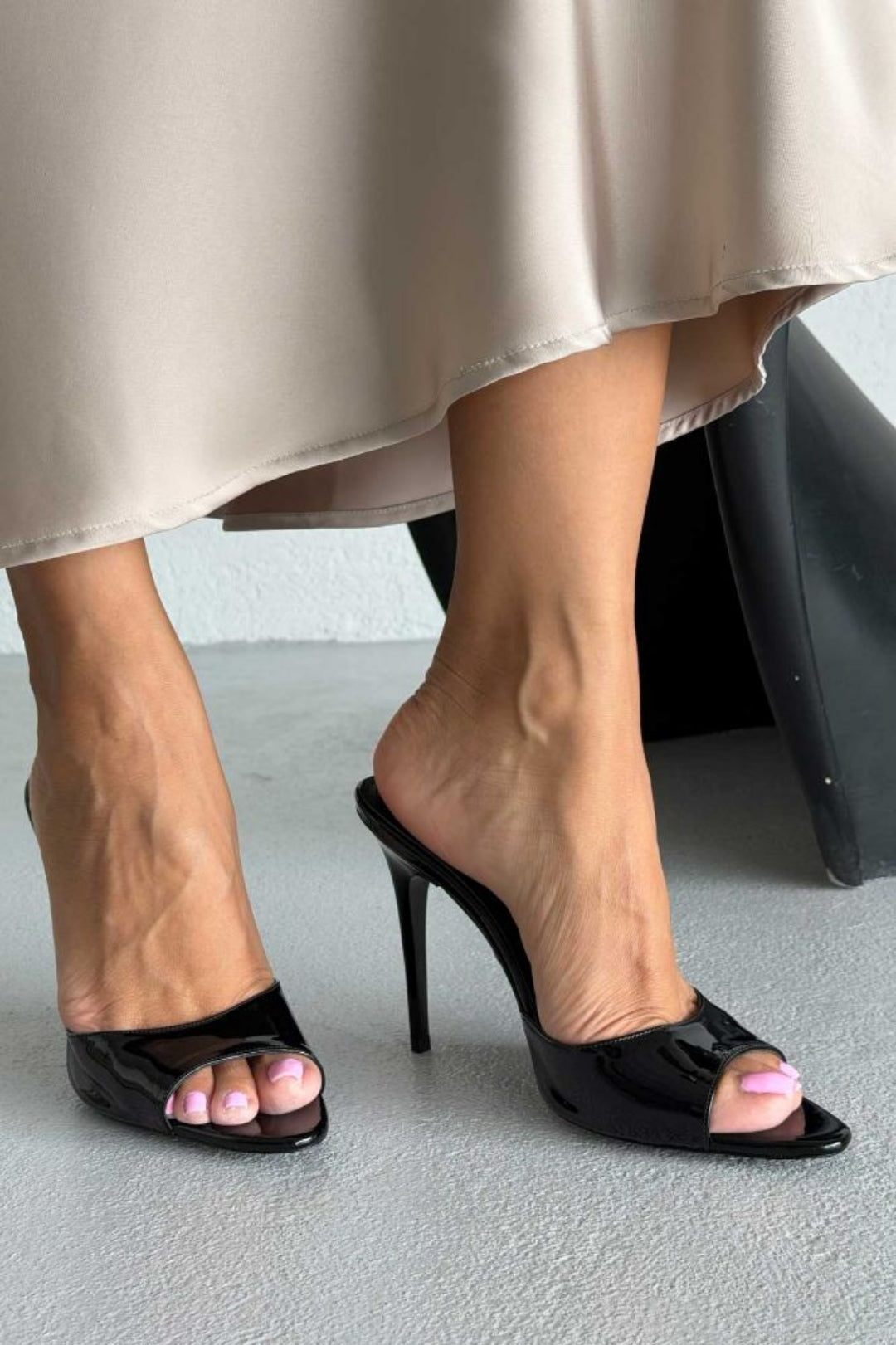 Hailey Patent Leather Stiletto Slide Sandals – 10 CM Heel | White