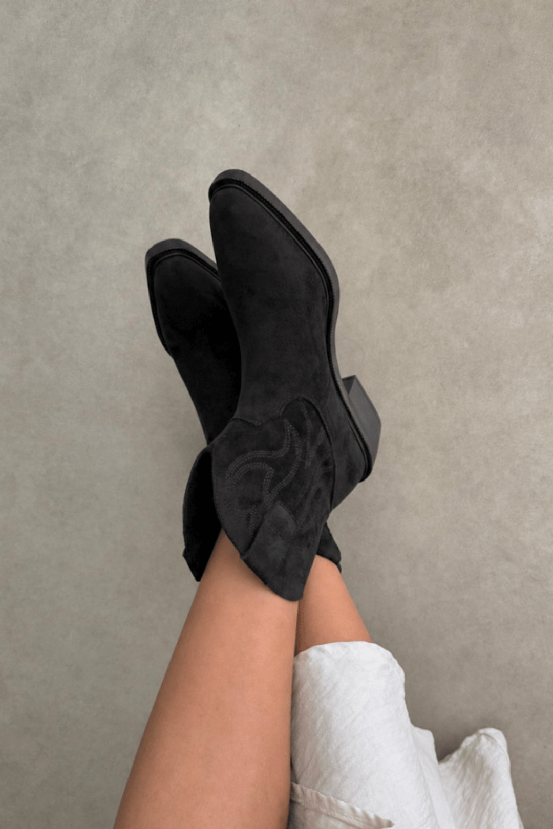 Clara Western Boots – Black Suede