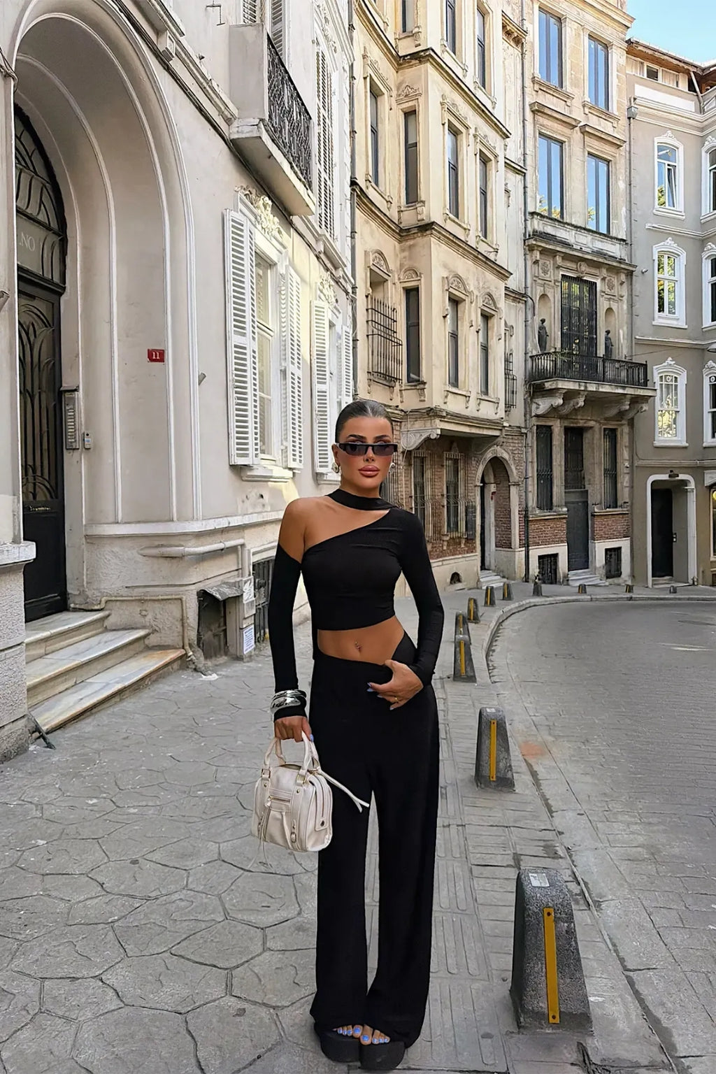 Amaris Off-Shoulder Wide-Leg Set – Black