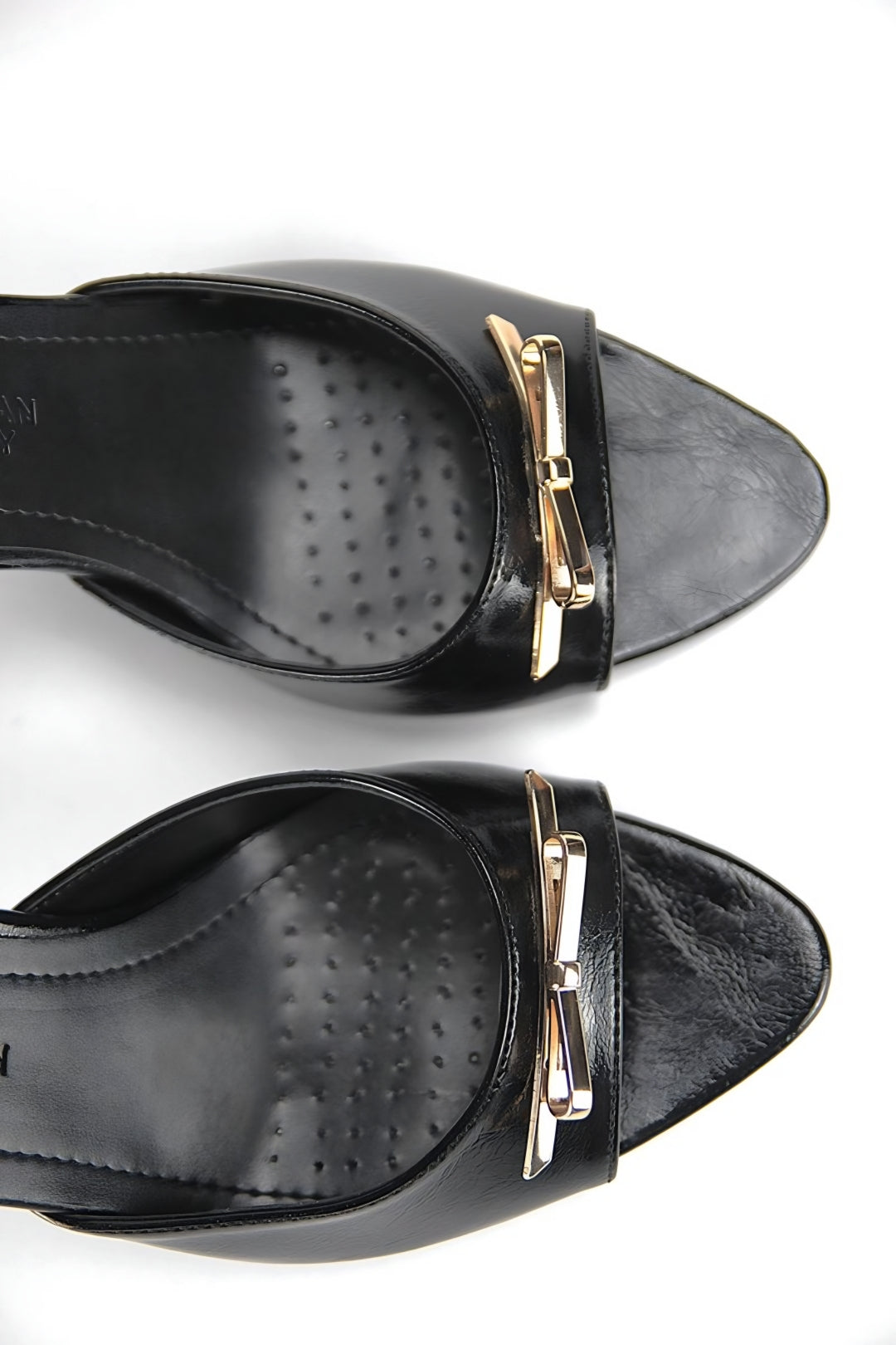 Mirelya Black Patent Leather Women's Heeled Slippers with Metal Bow Detail - 8 CM Slim Heel Comfort
