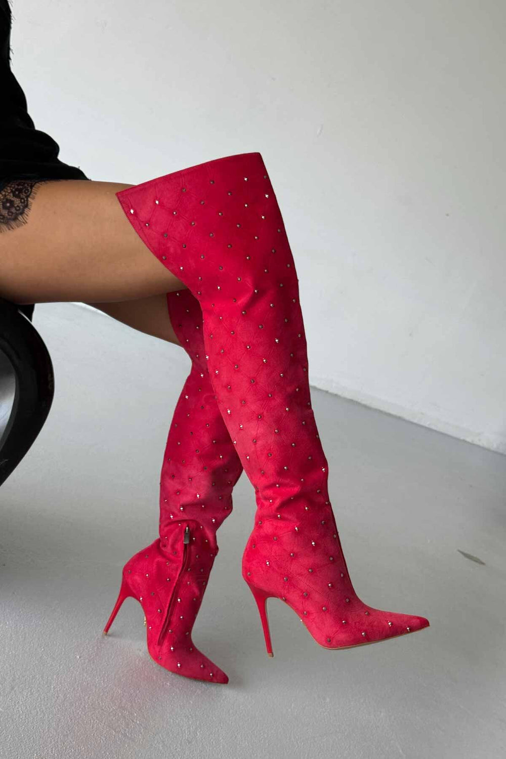 Zavielle Over-the-Knee Stiletto Boots – Metallic Silver
