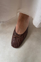Elegant Women's Ballet Flats with Knitted Bow Detail - Black