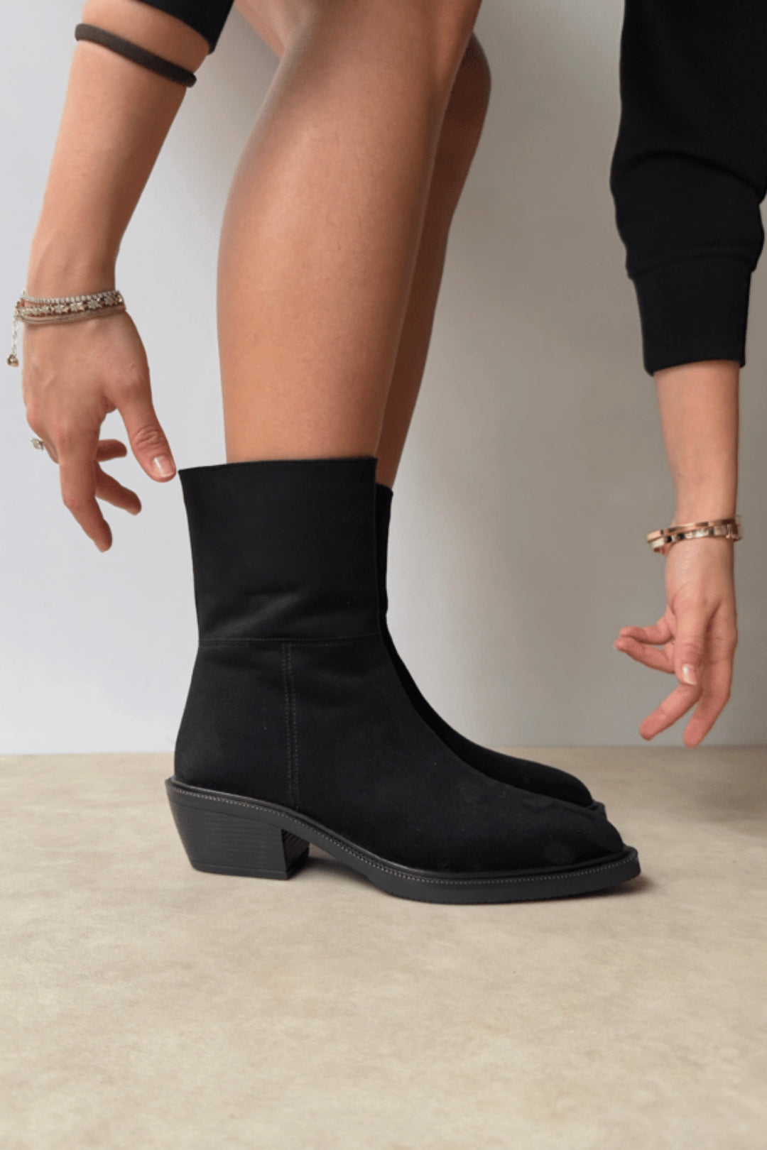 Arielle Short Western Boots – Black Croc