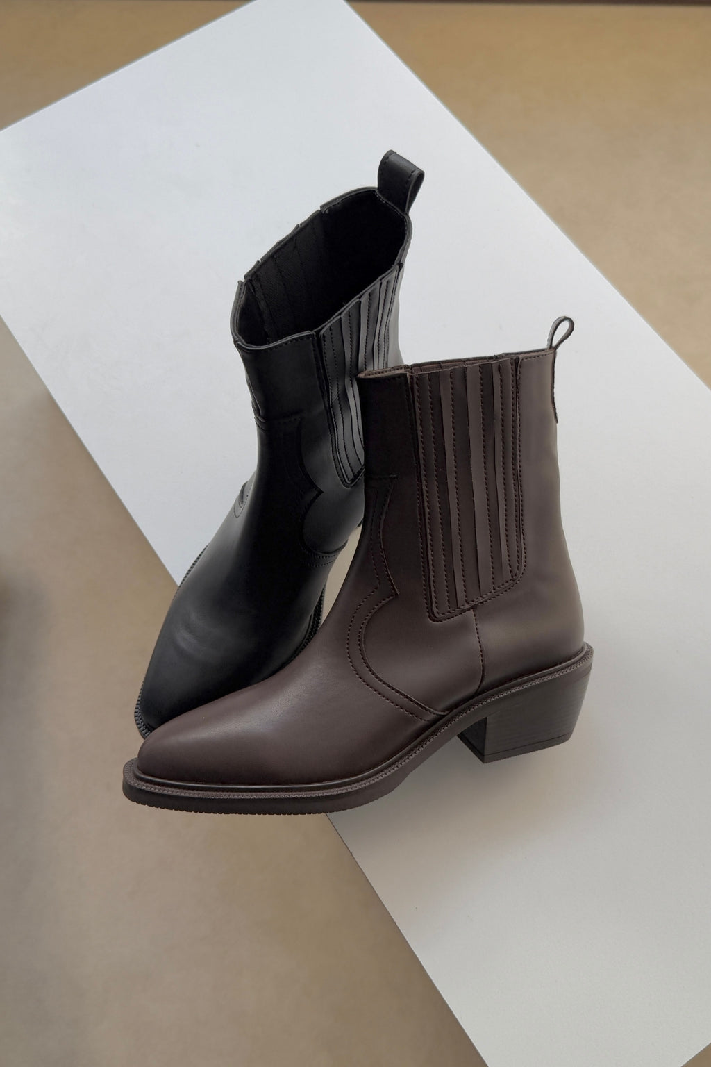 Women's Western Pointed Toe Boots - Bitter Coffee