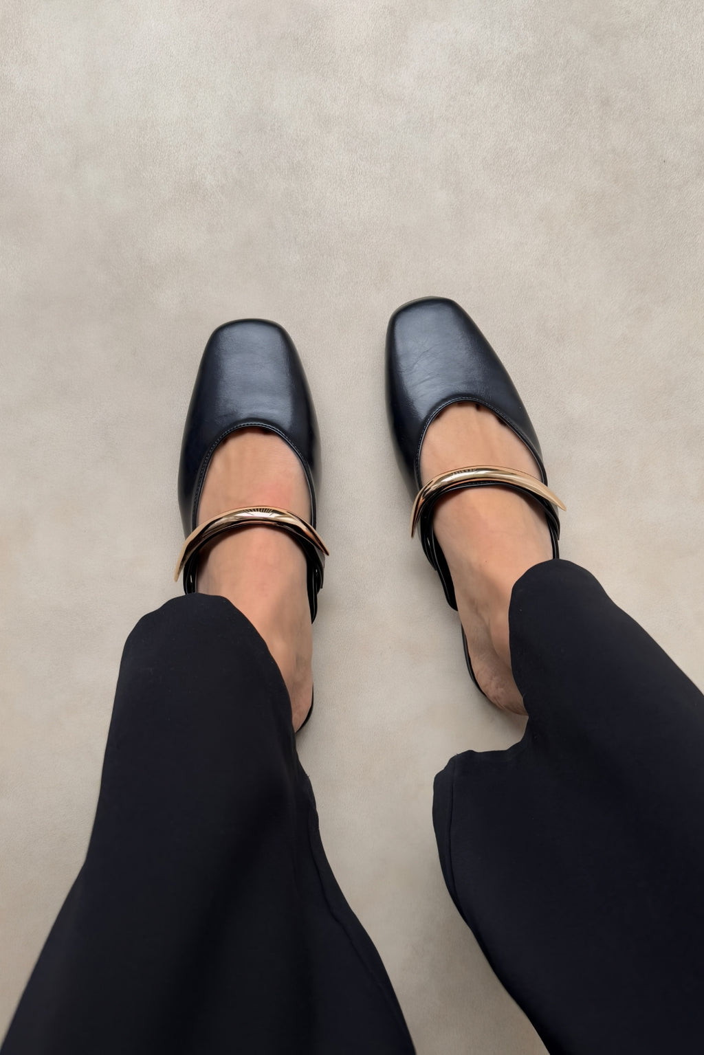 Black Gold Detailed Square Toe Elegant Women's Slippers