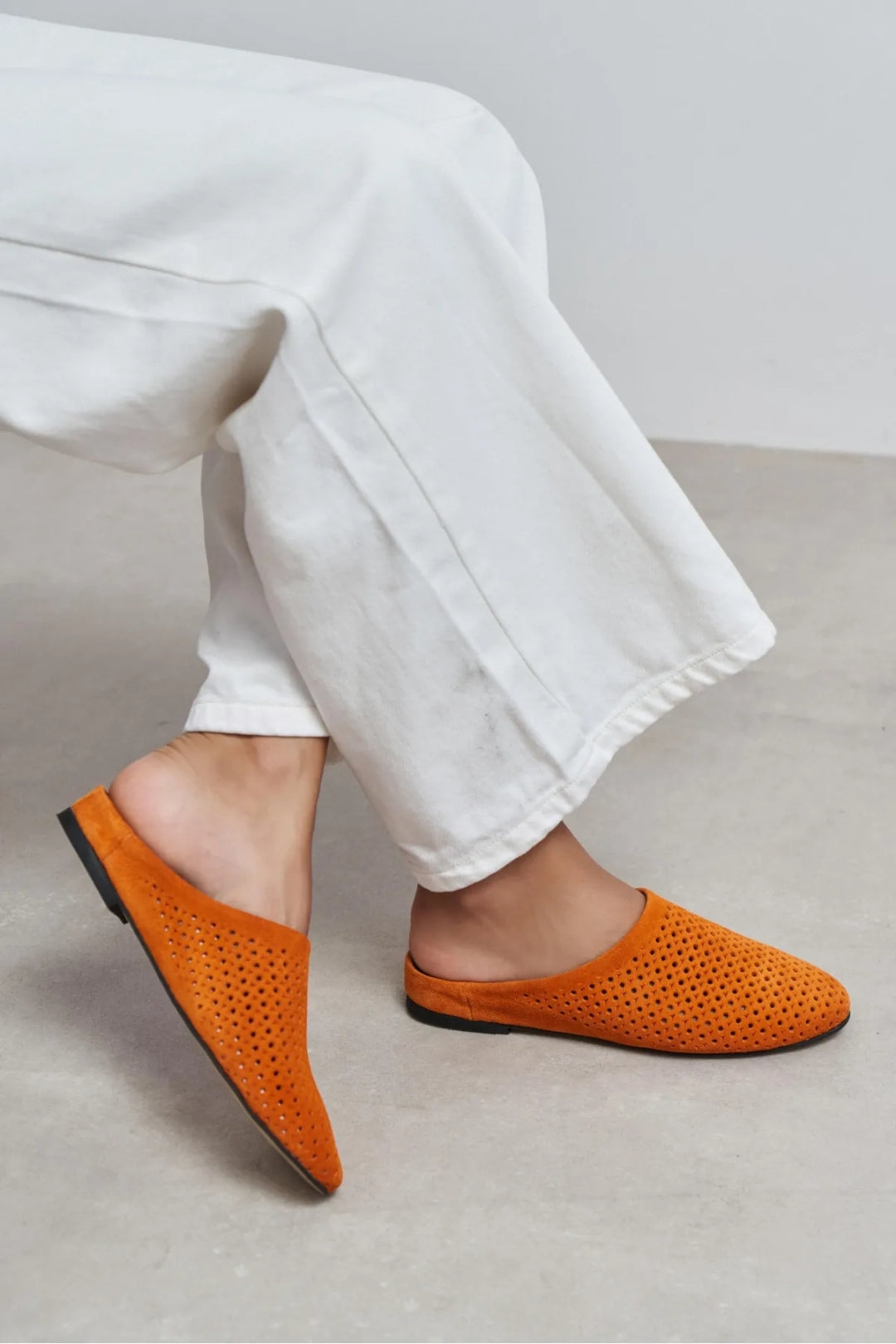 Liguria – Handmade Genuine Leather Flat Slide Sandals