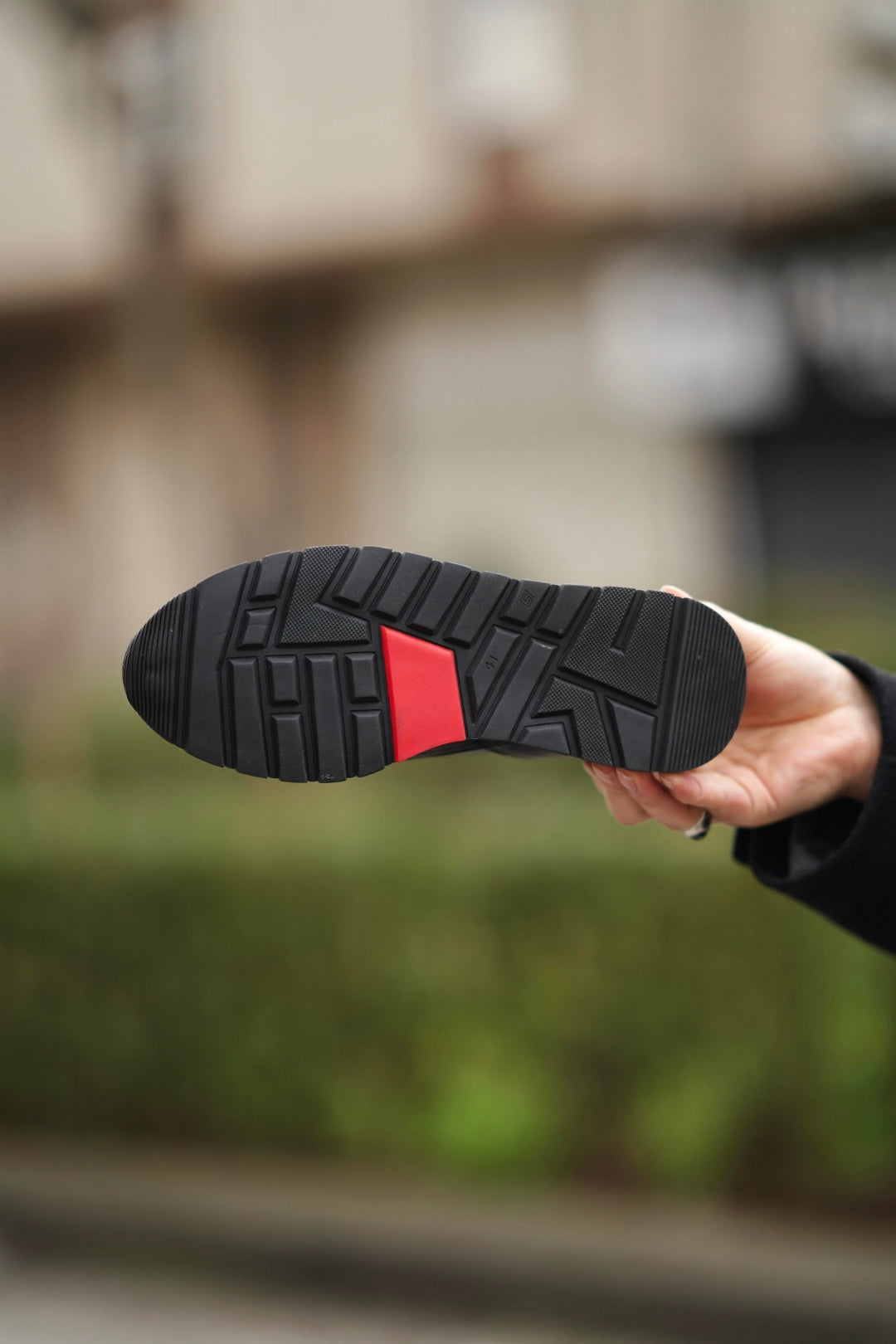 Coffee-Black Genuine Leather Lightweight Thermo Sole Sneaker
