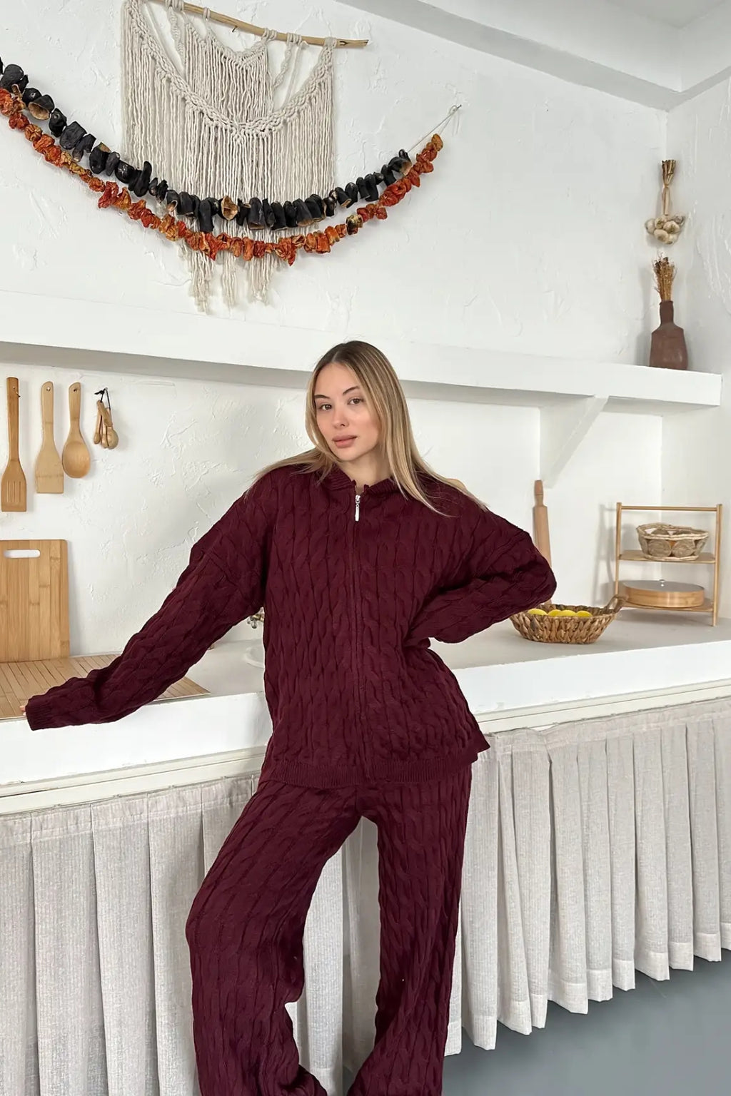 Briar Cable Knit Hooded Two-Piece Set – Light Brown