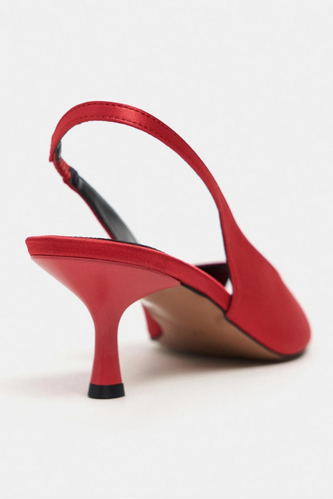 Aurelia Satin Peep-Toe Slingback Kitten Heels – Burgundy Satin