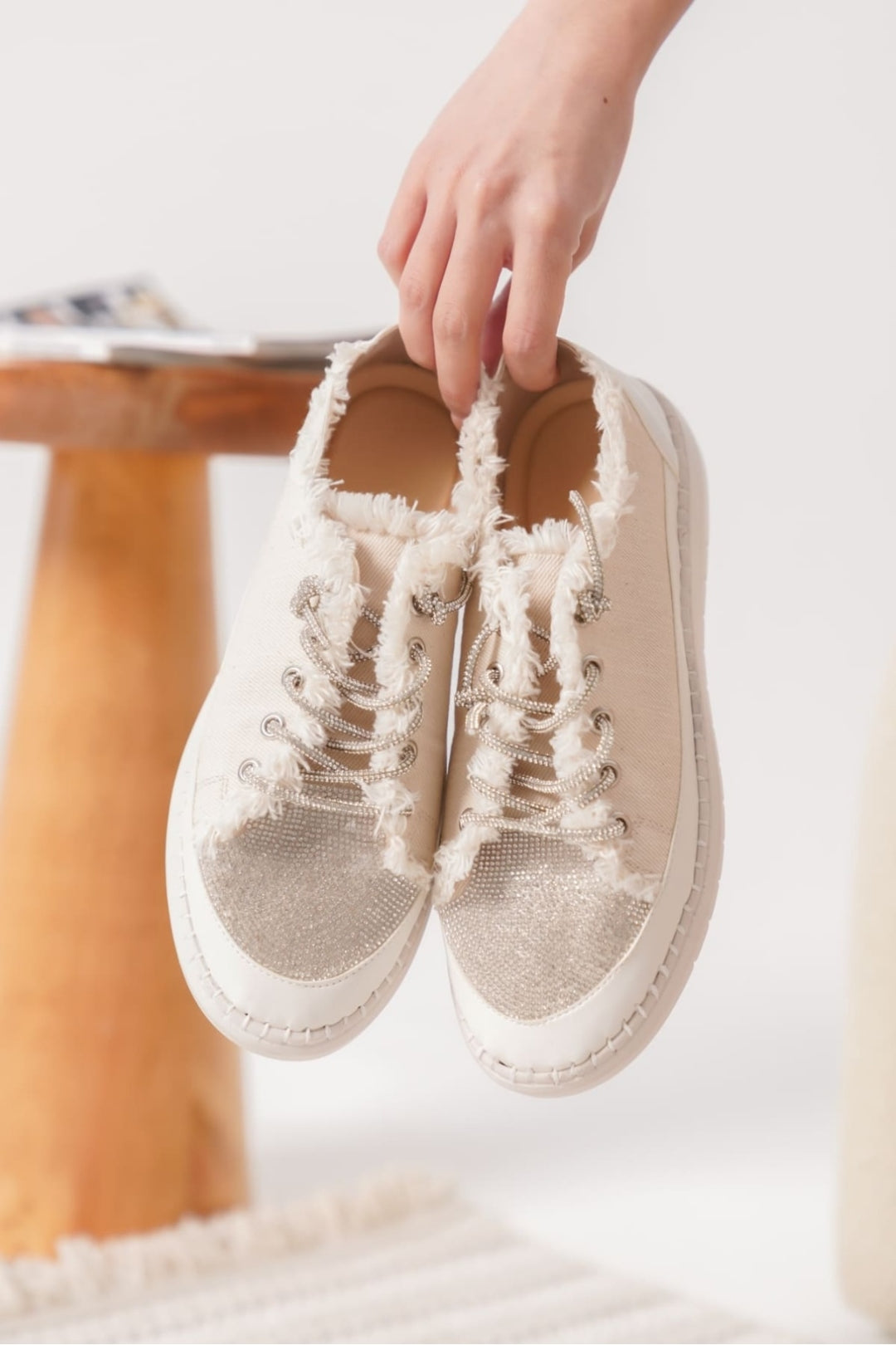 Bej Kadın Günlük Ayakkabı Ortapedik Pedli Taban (3 cm)